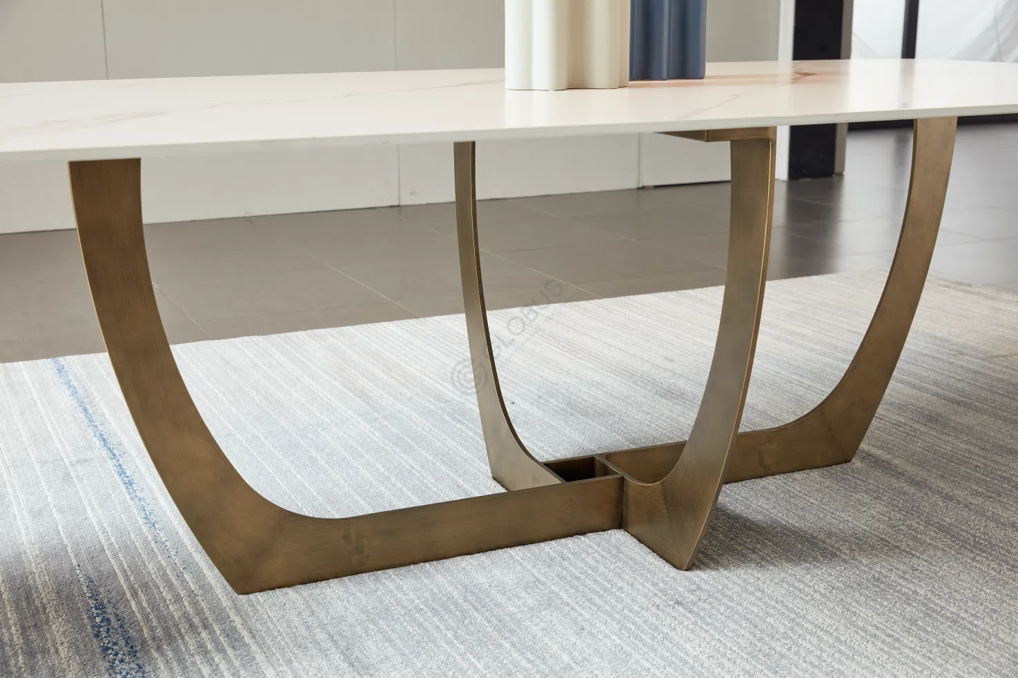 Обеденный стол ARKETIPO Medium