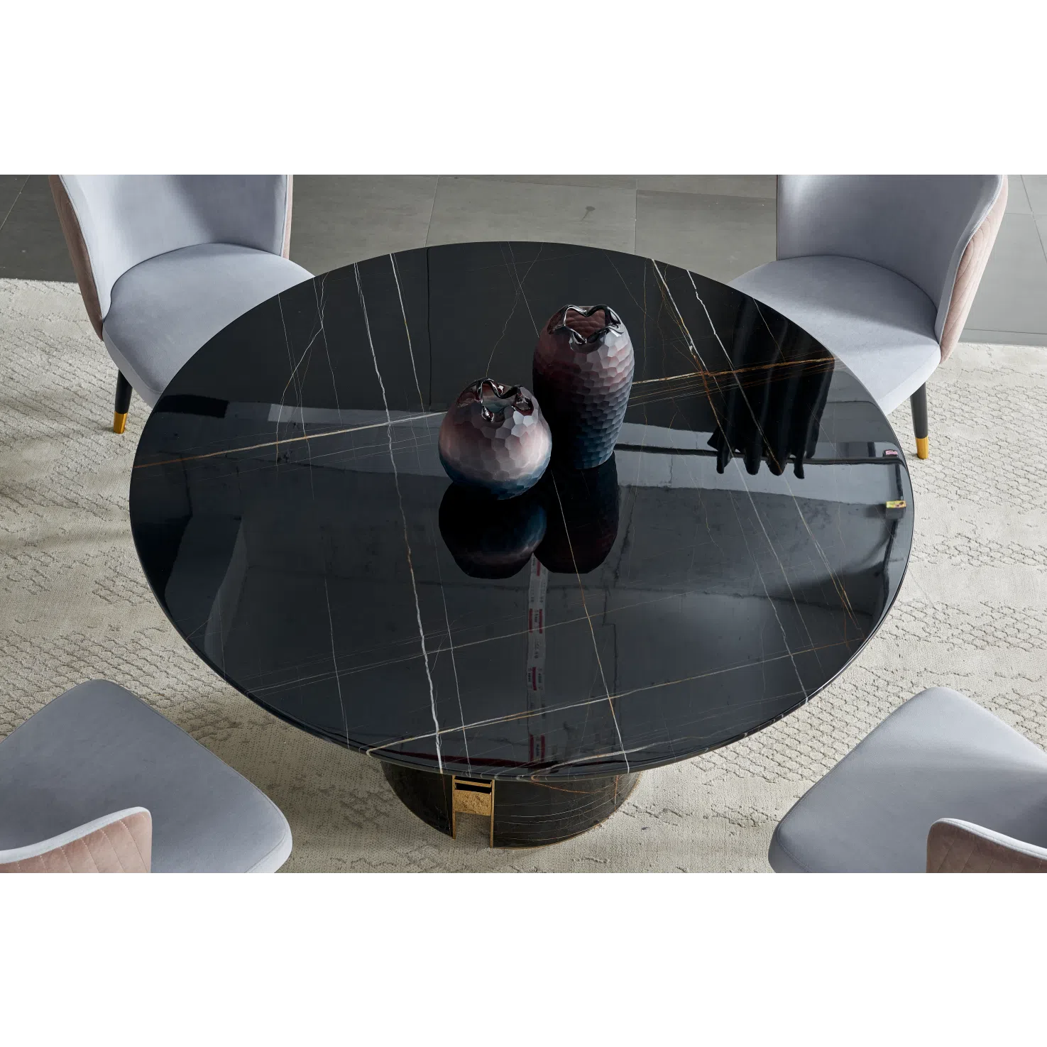 Обеденный стол Petardo