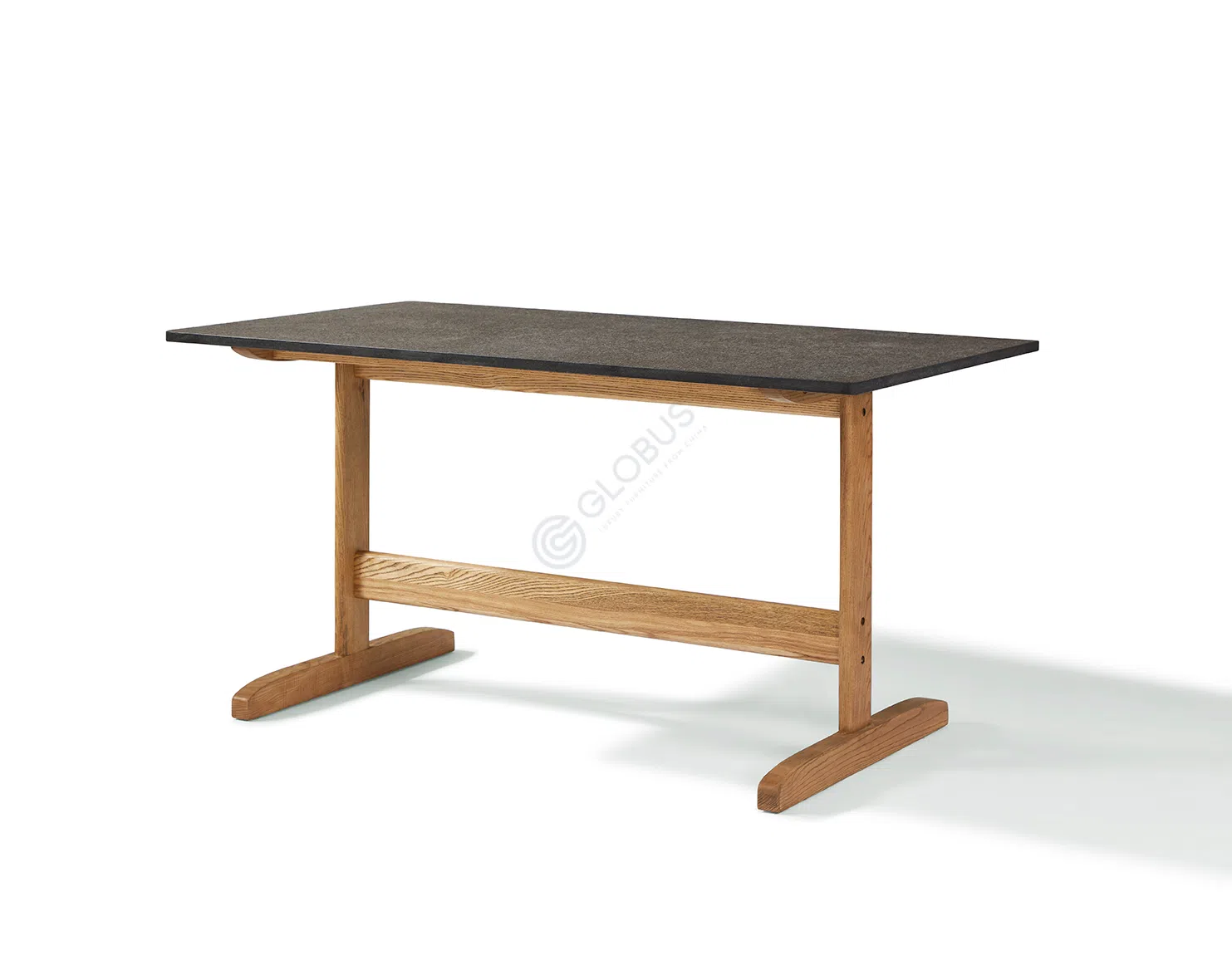 Обеденный стол Cisterna