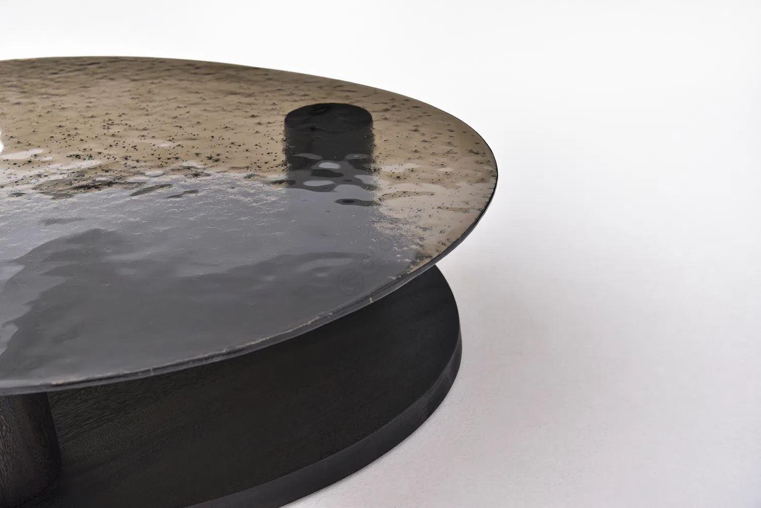 Журнальный столик Kolten