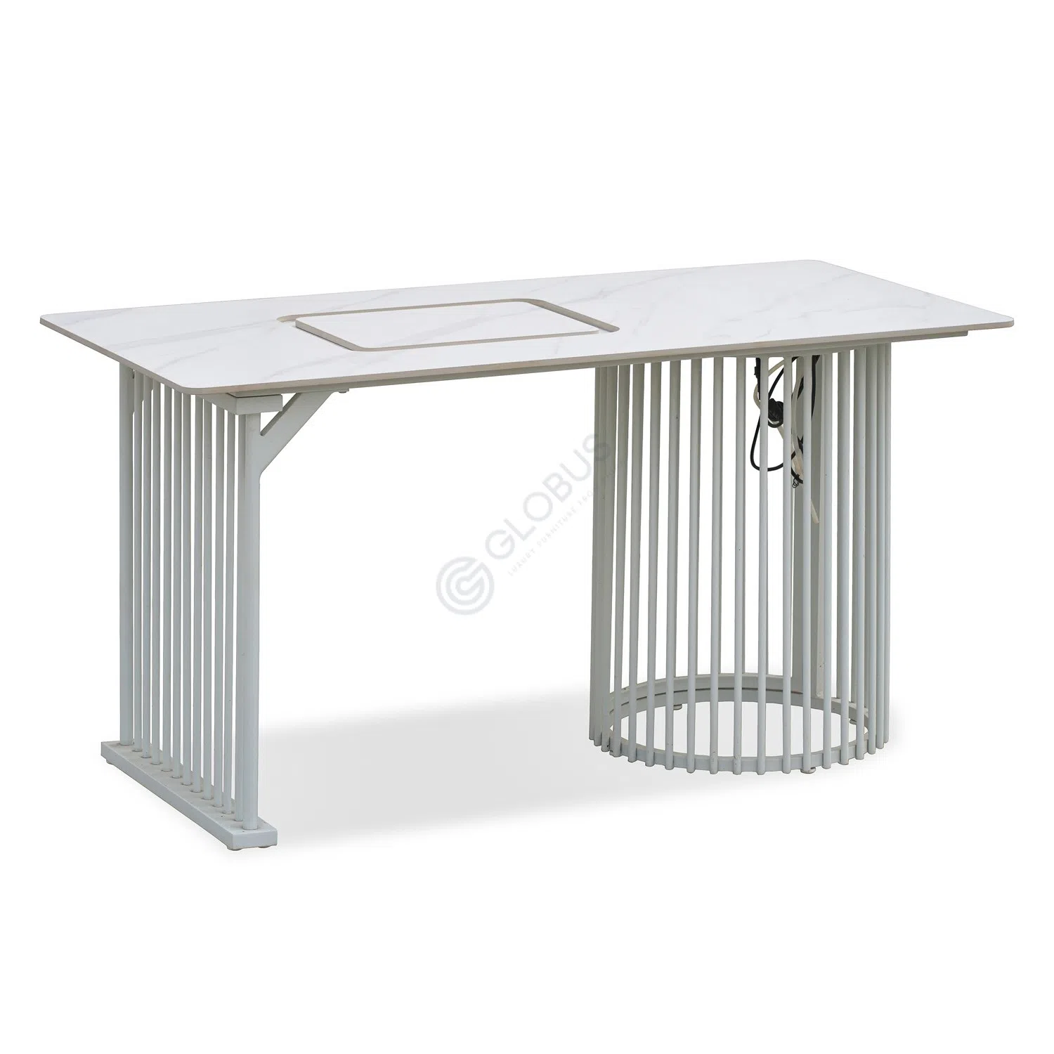 Уличный обеденный стол Oblique