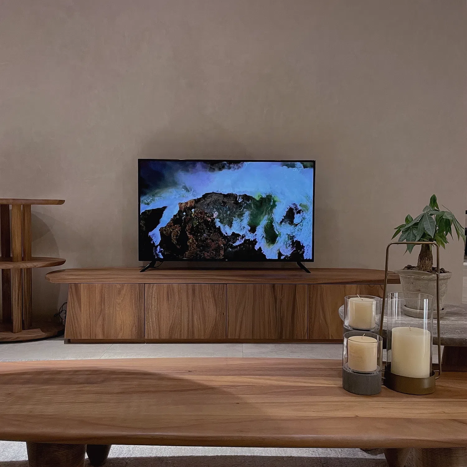 ТВ тумба Reggie