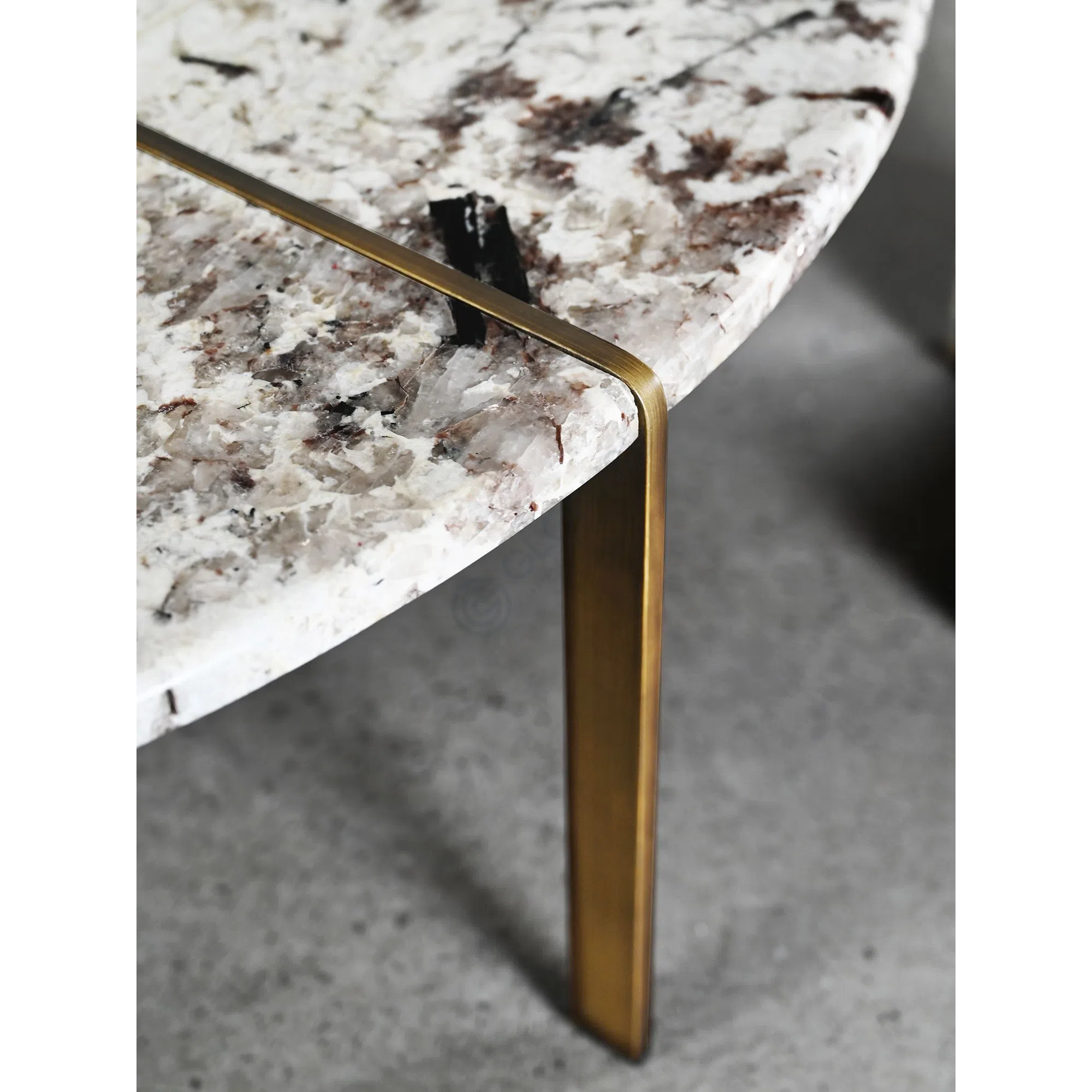 Журнальный столик Tulipano