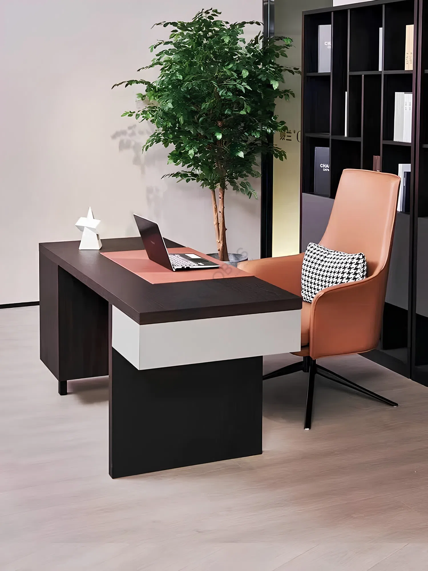 Стол для кабинета Quinia