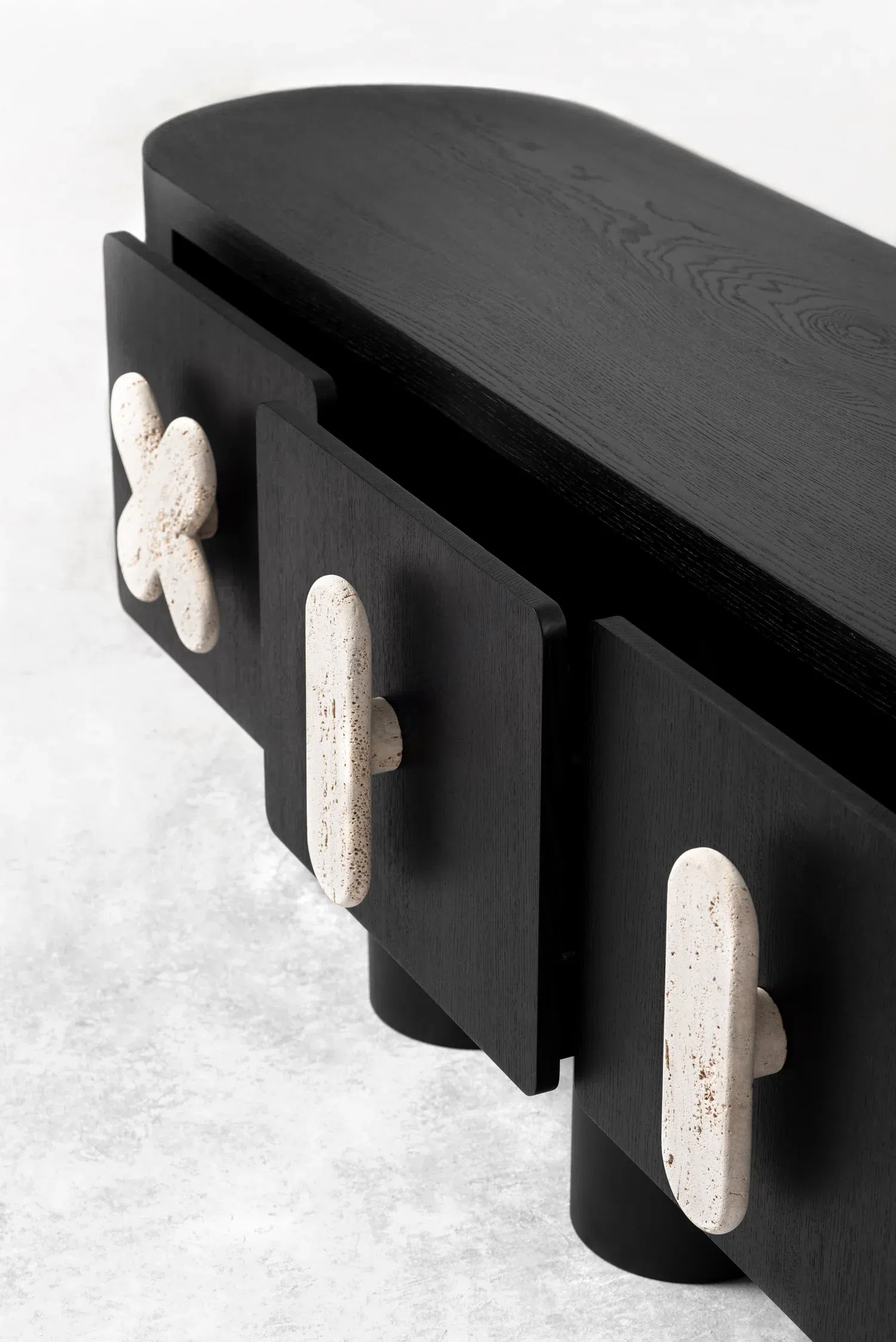 Буфет APPARTEMENT 2 Diplopoda