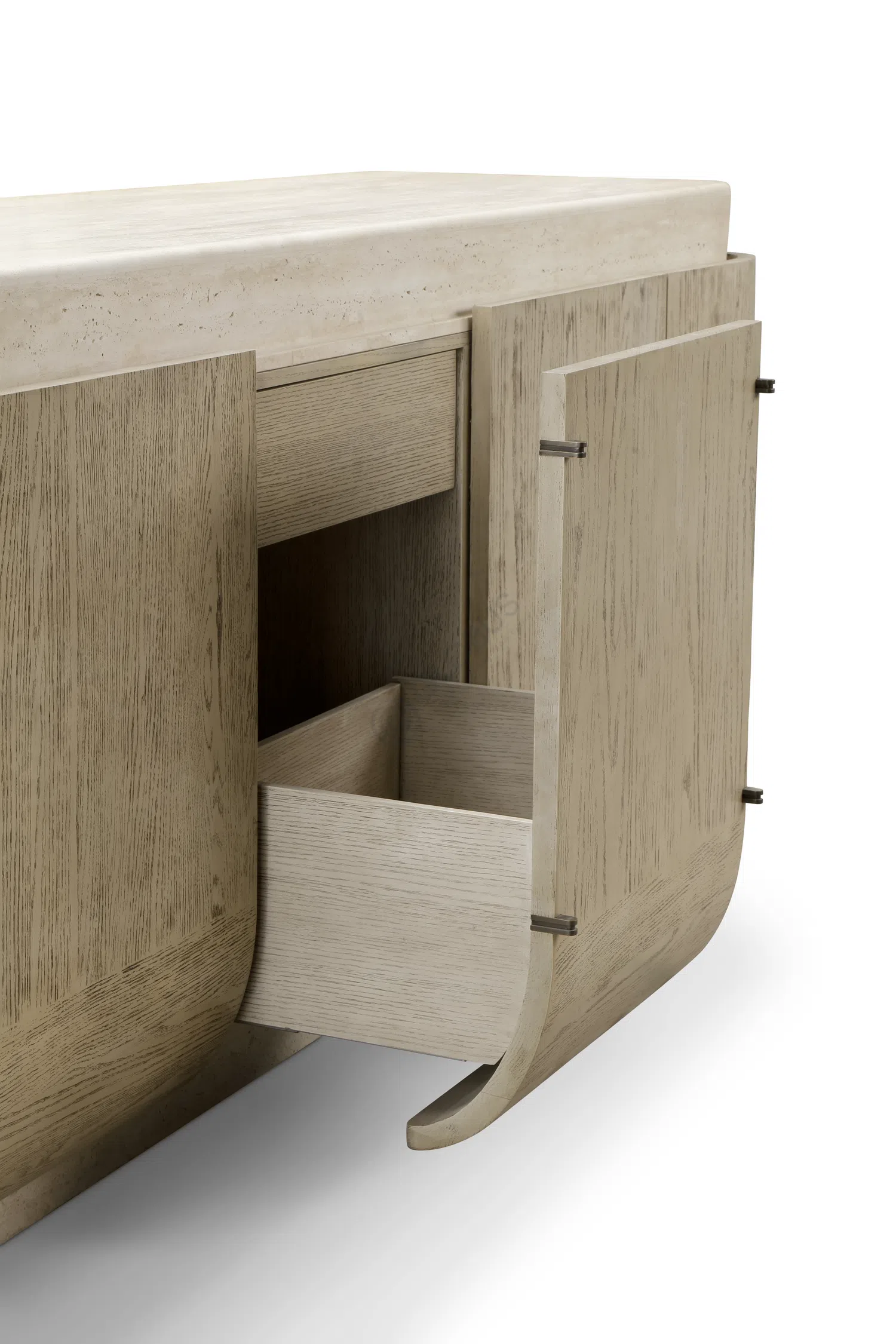 Буфет STUDIOTWENTYSEVEN Yoma