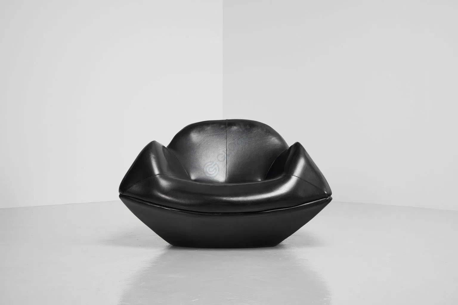 Кресло JORGE ZALSZUPIN Manhattan