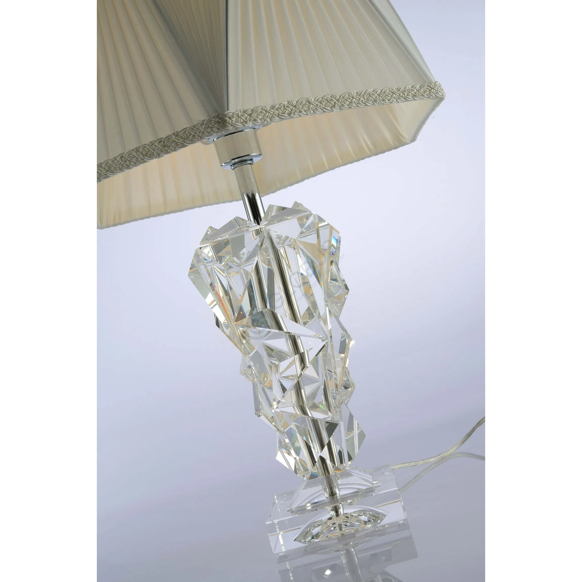 Настольная лампа Rondani