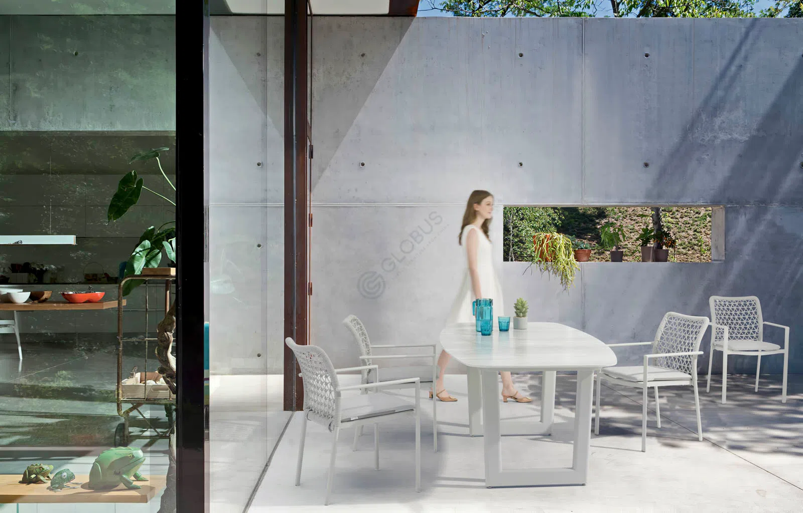 Уличный обеденный стол COUTURE JARDIN