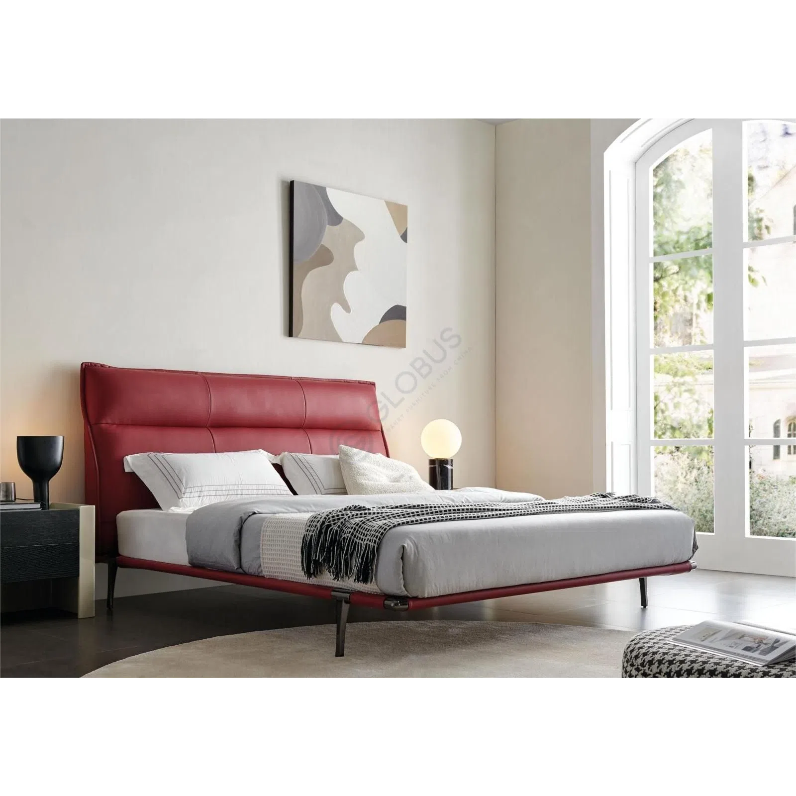 Кровать POLTRONA FRAU Moonlight