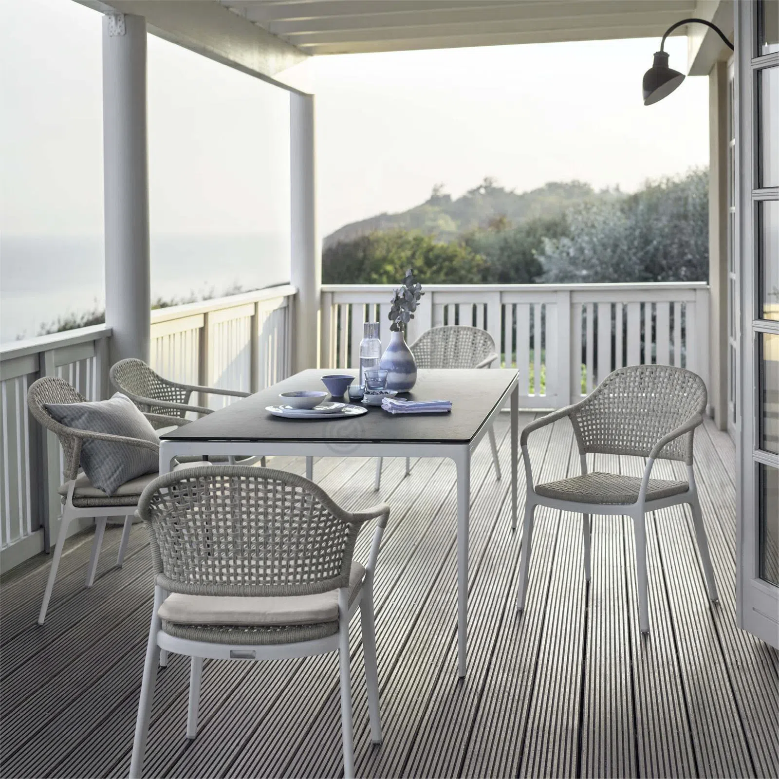 Уличный стул Hyppolitus