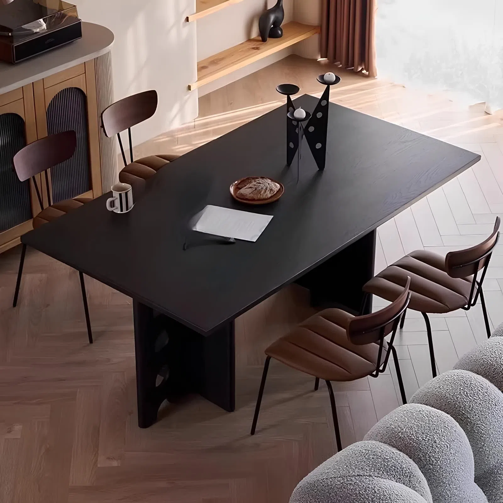 Обеденный стол Eleganzo