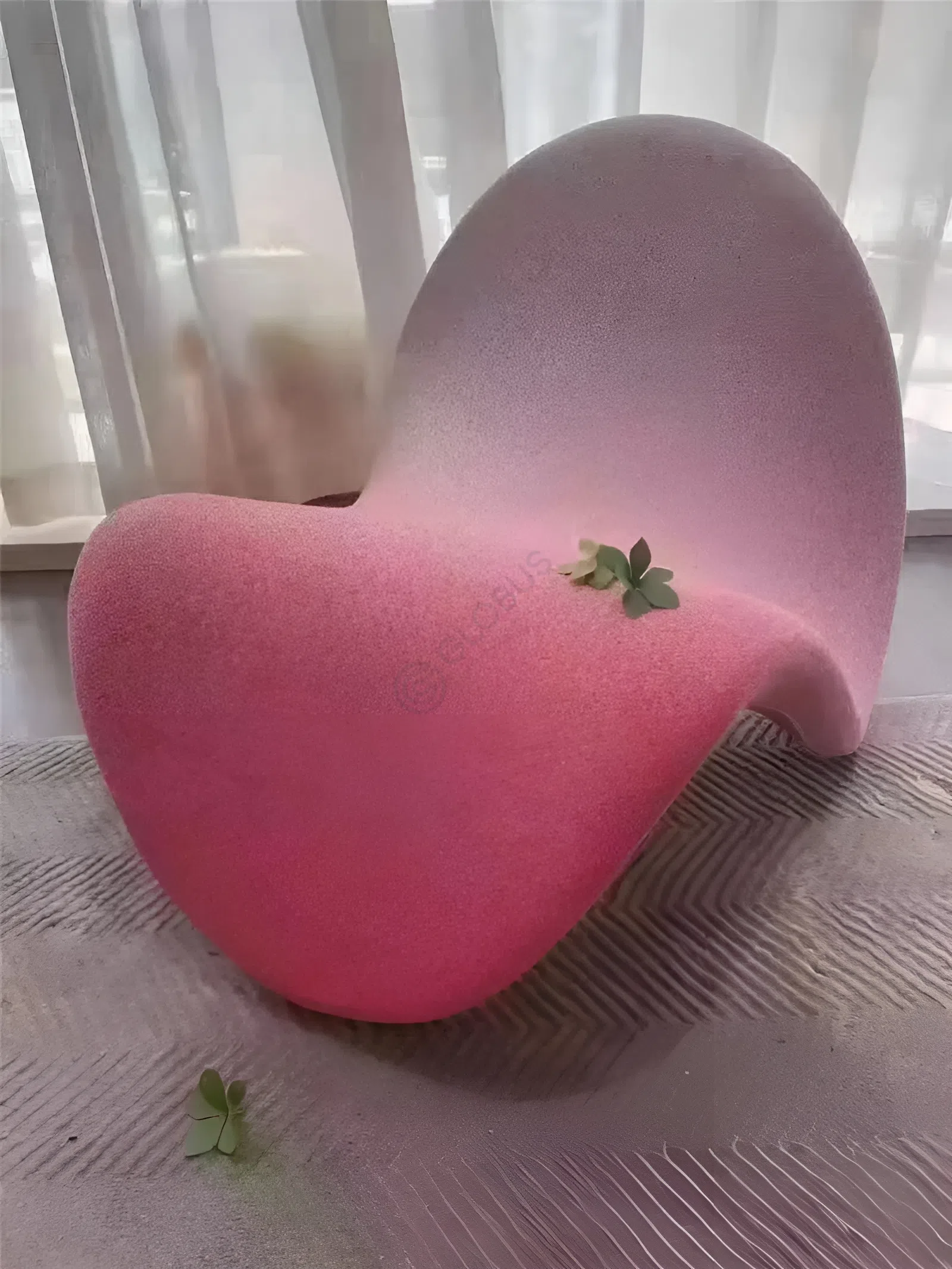 Кресло PIERRE PAULIN Tongue