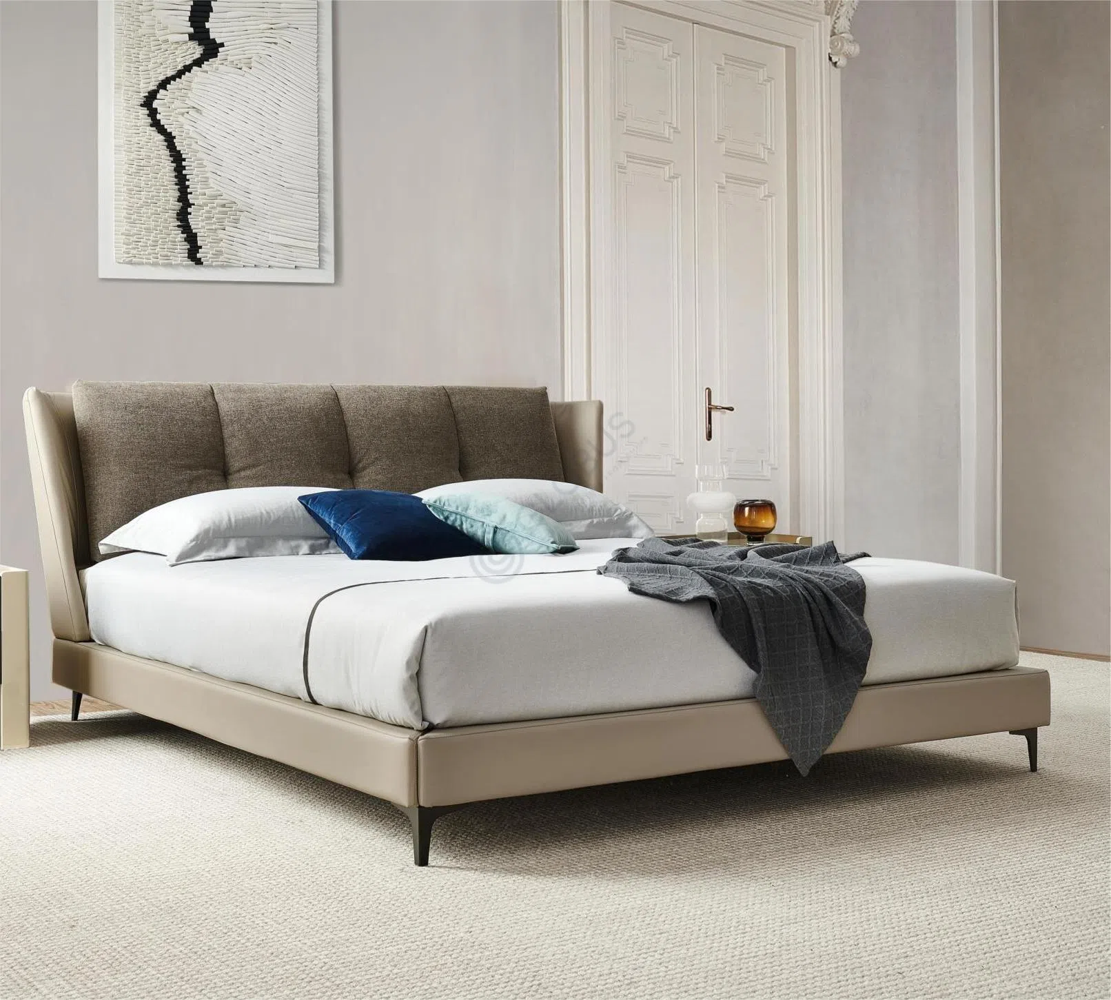 Кровать POLTRONA FRAU Bretagne