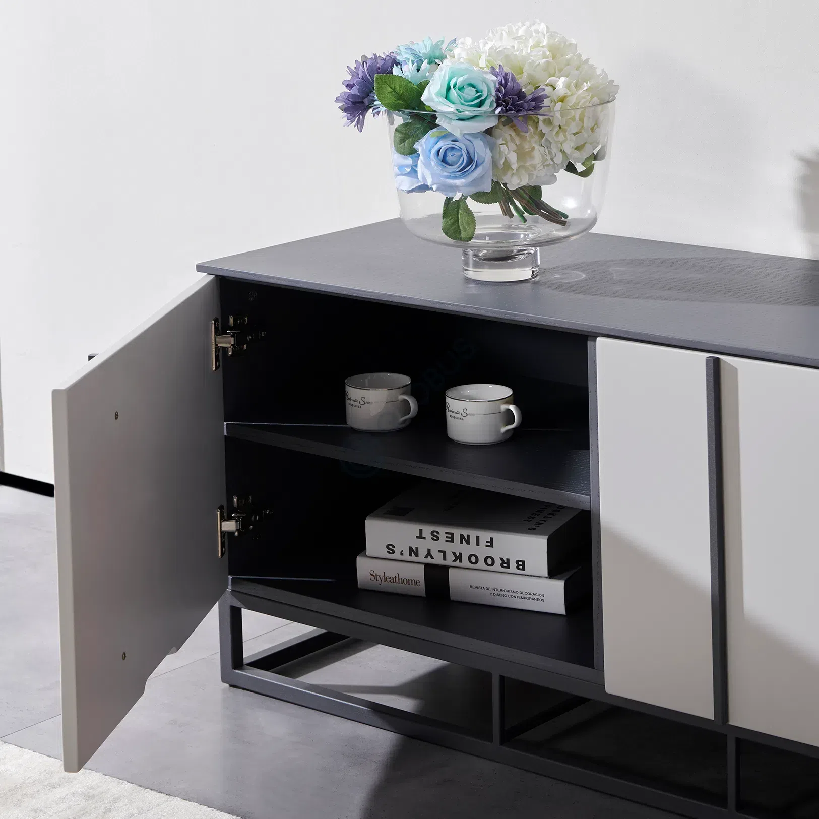 ТВ тумба Rinvitare