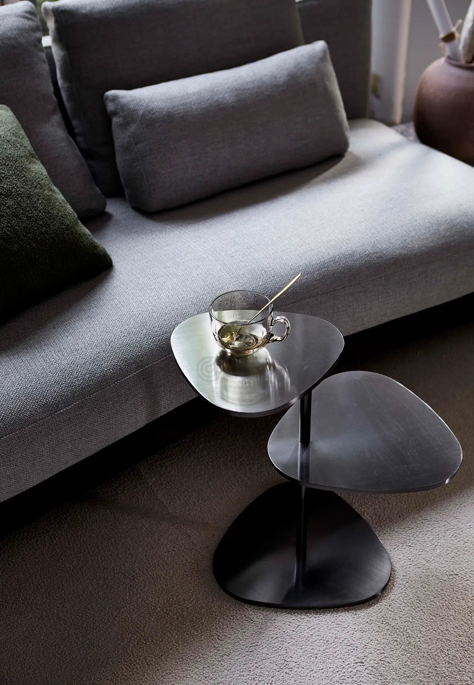 Угловой столик DESIREE Yori