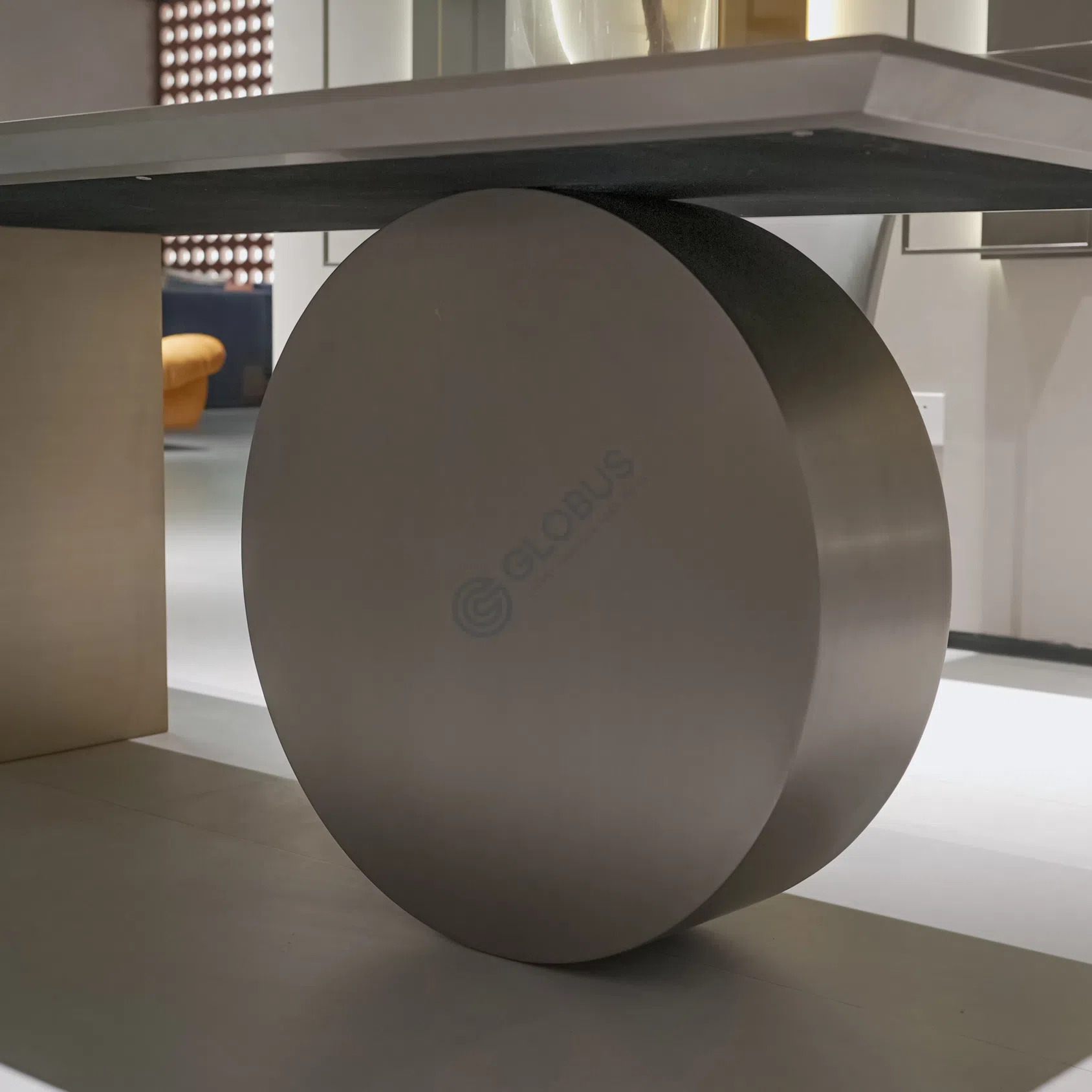 Стол для чайных церемоний Hermippus