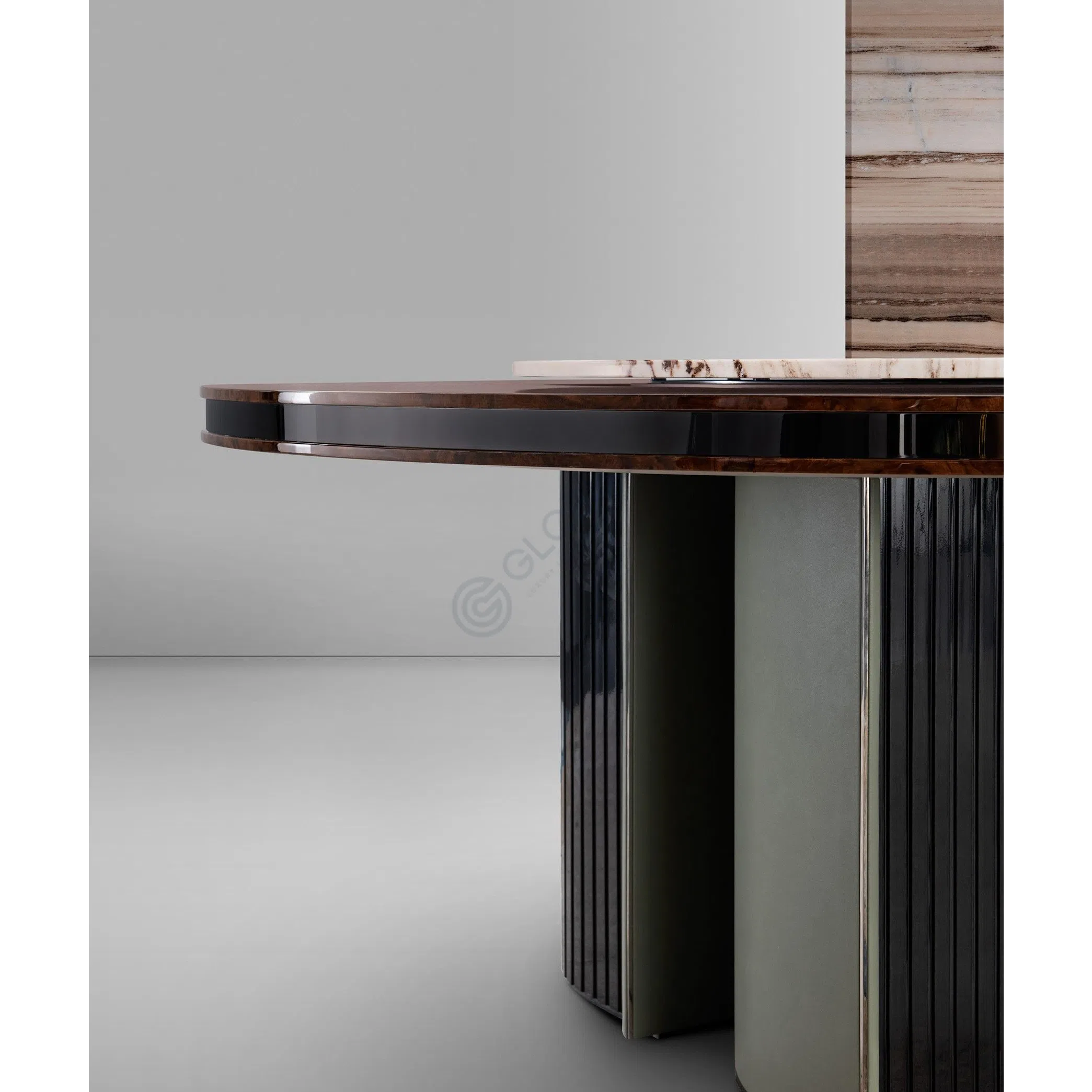 Обеденный стол Tertullus