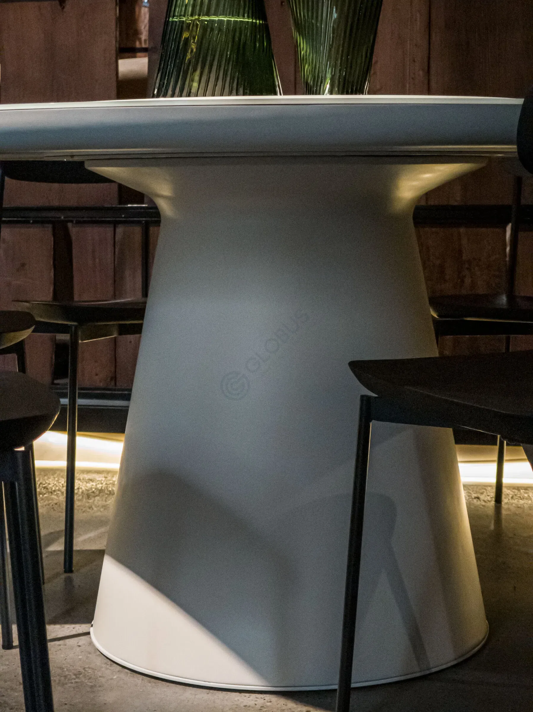 Обеденный стол Orissa