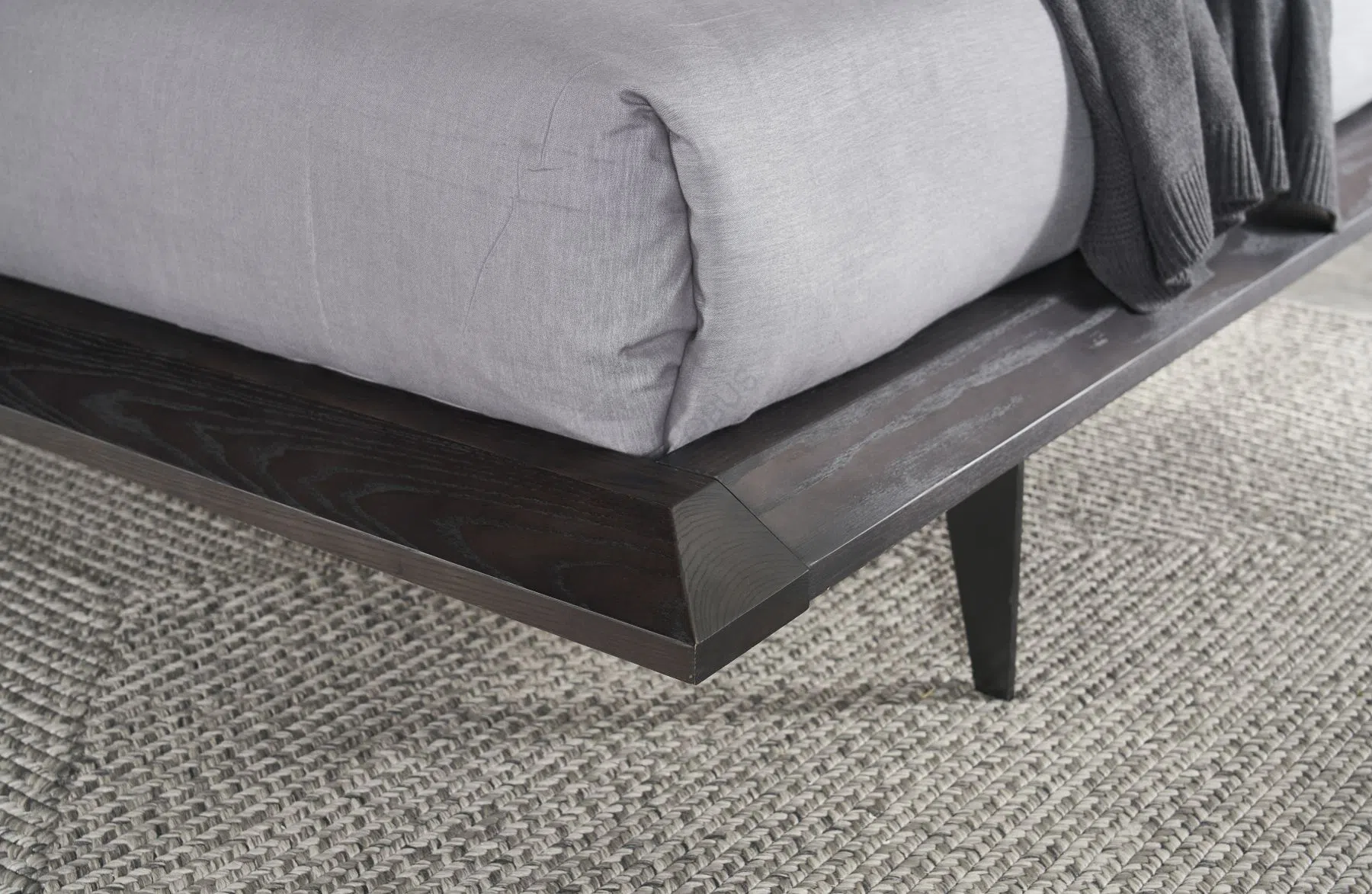 Кровать Restituire