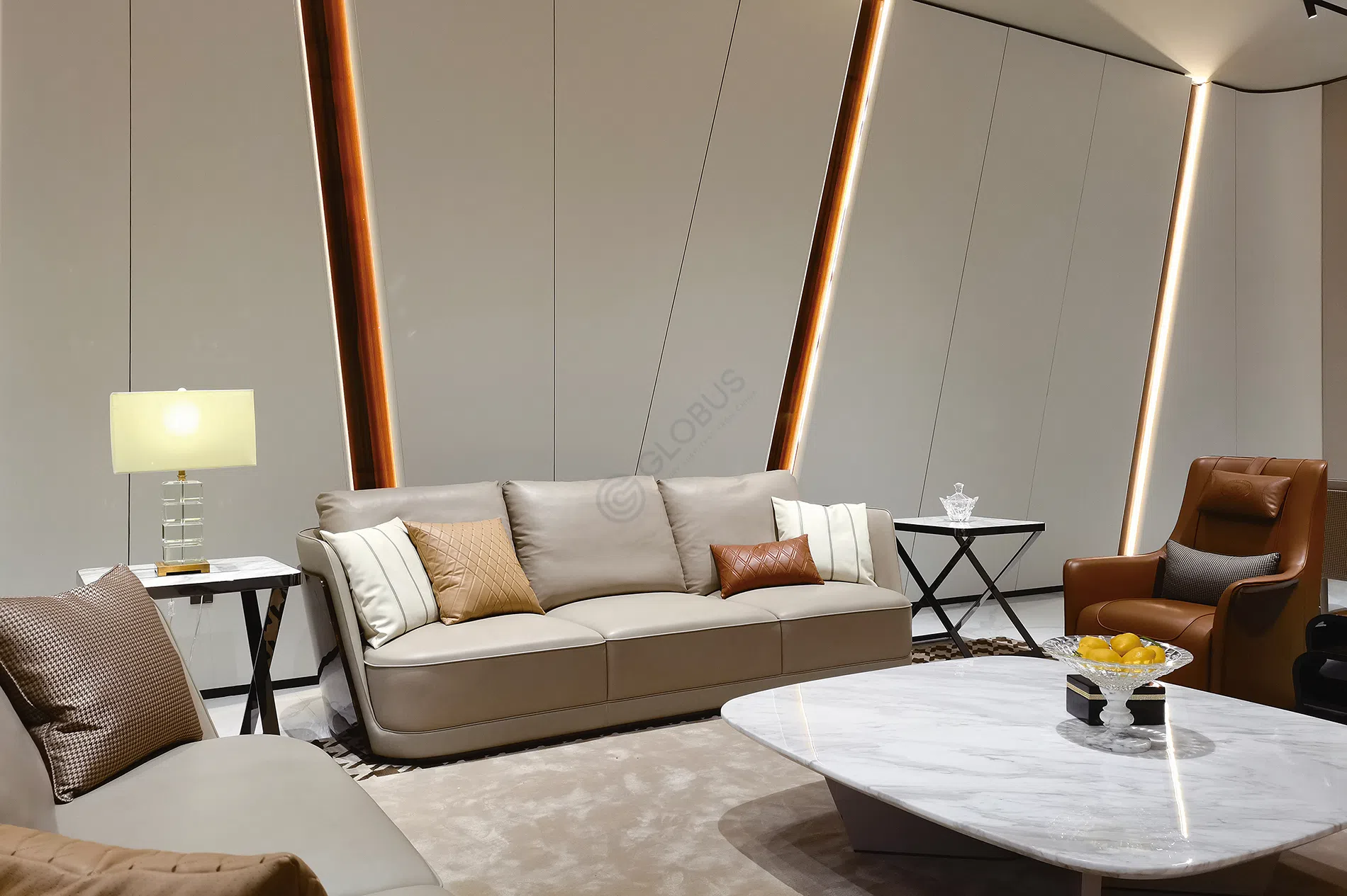 Угловой столик Lampionaio