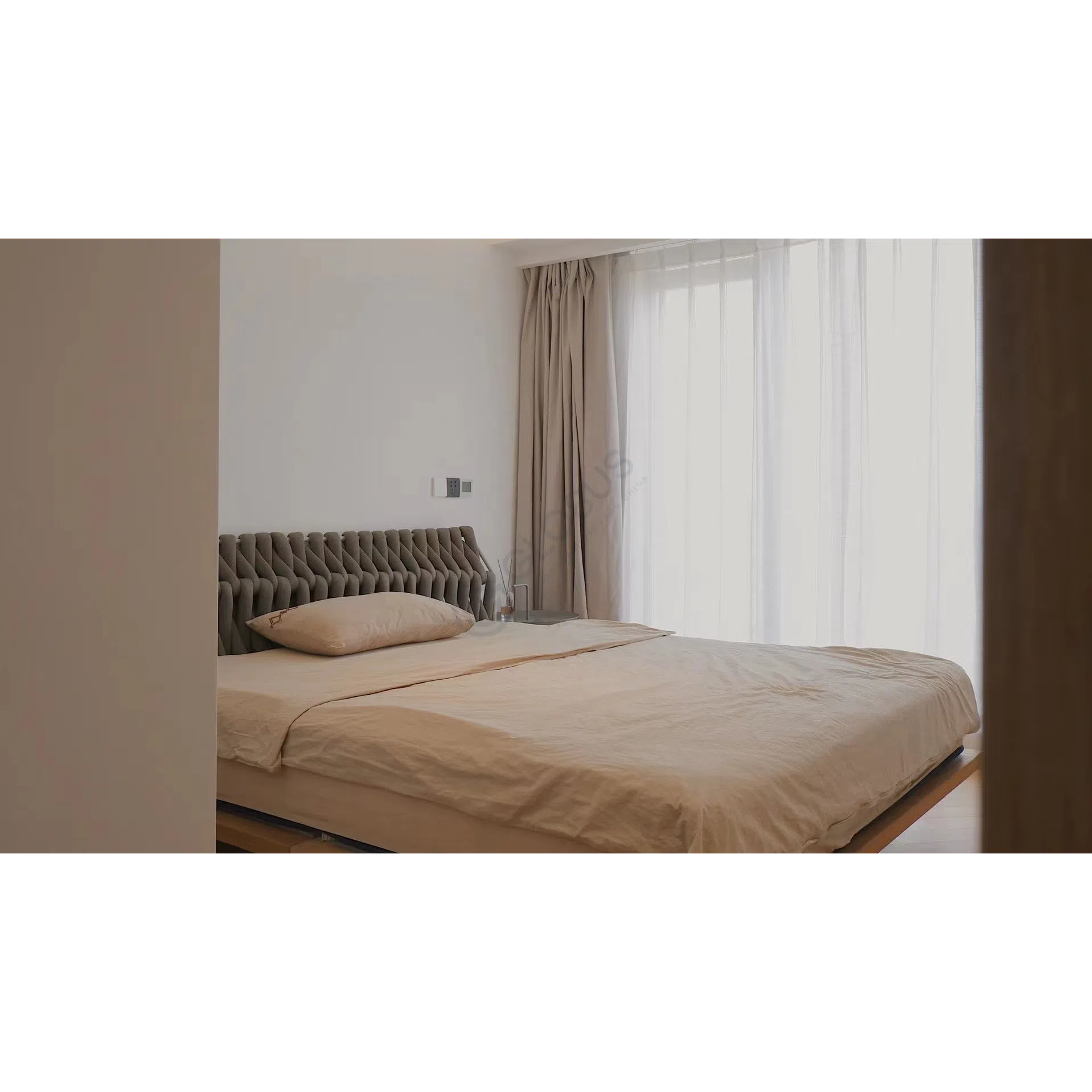 Кровать Elytte