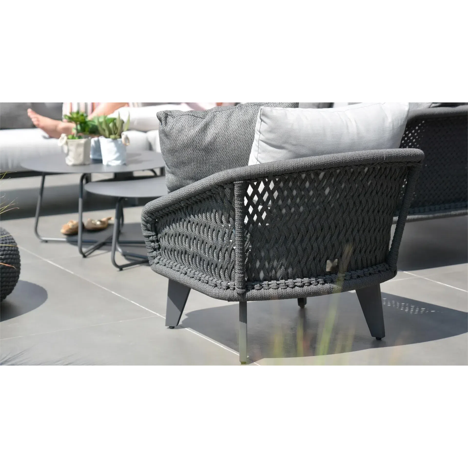 Уличное кресло 4 SEASONS OUTDOOR Belize