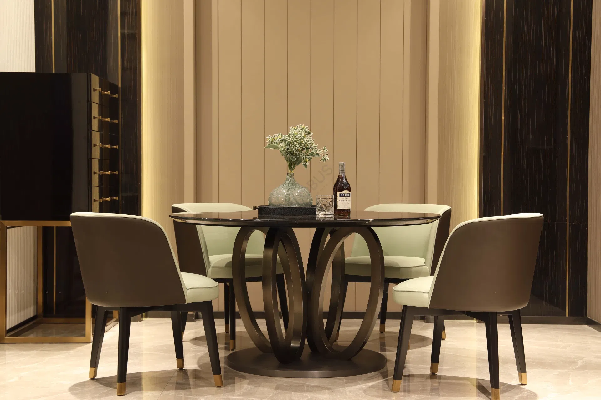 Обеденный стол SICIS Fluxus