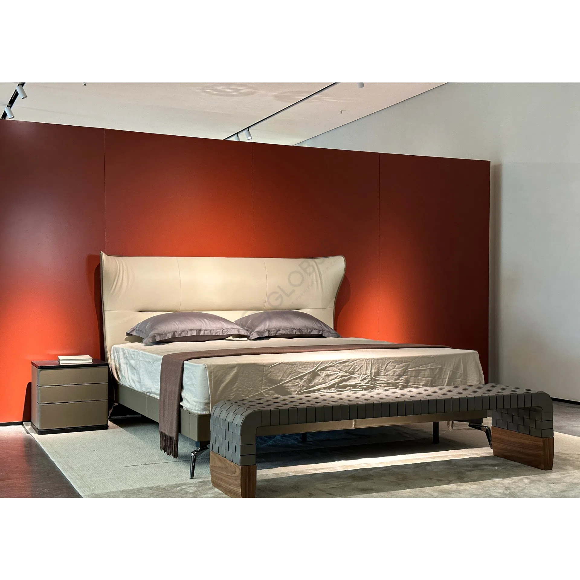 Банкетка POLTRONA FRAU Brera