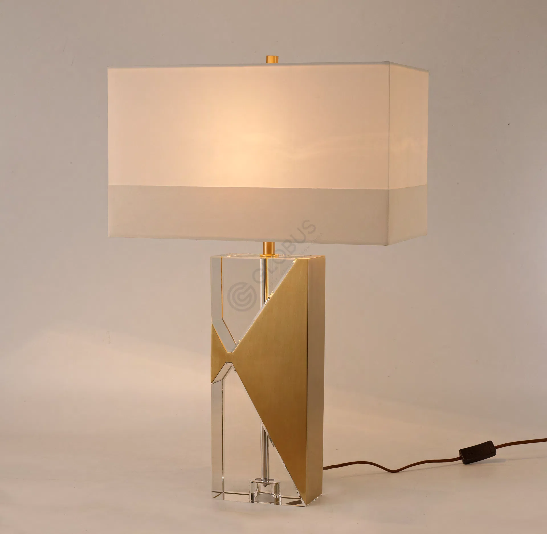 Настольная лампа Riley