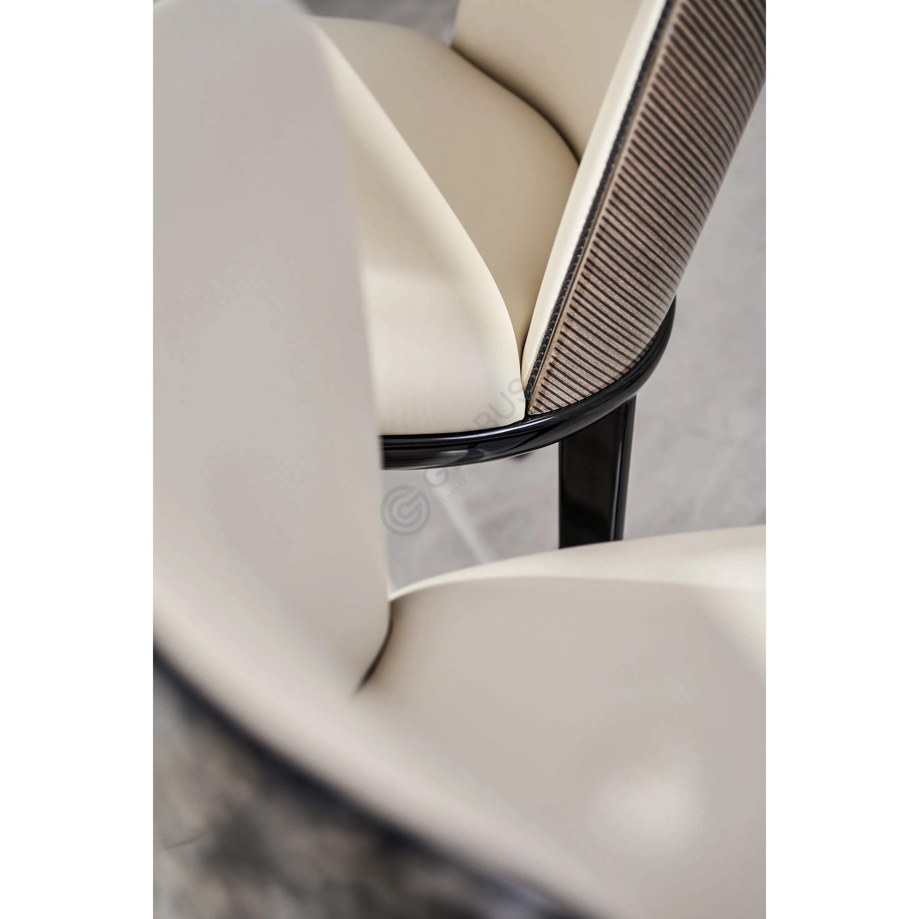 Обеденный стул Quadrigas