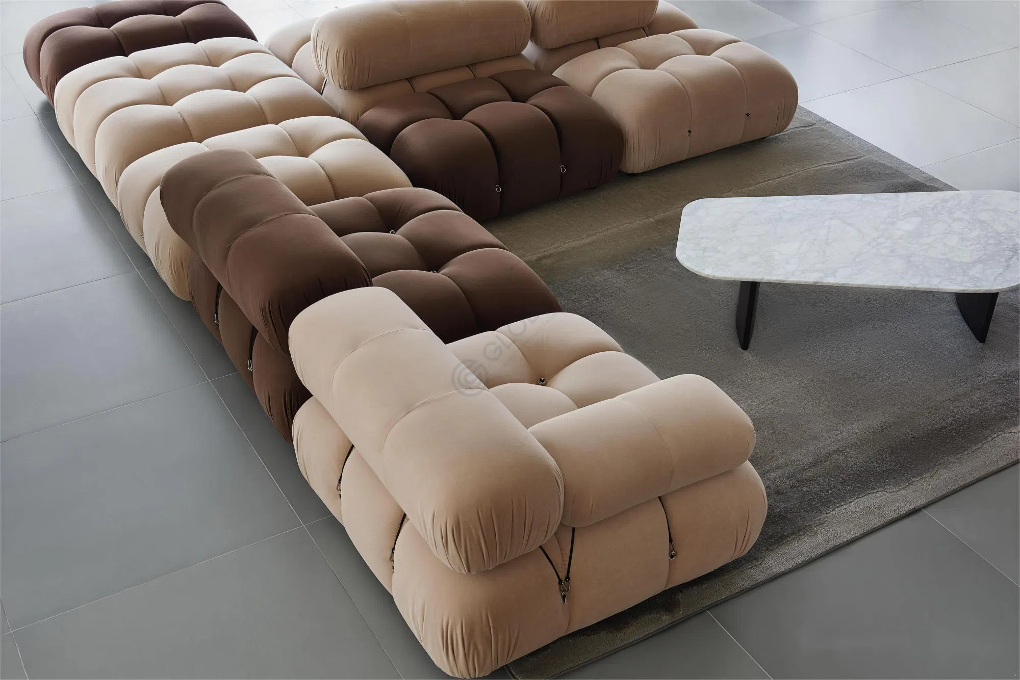 Диван B&B ITALIA Camaleonda