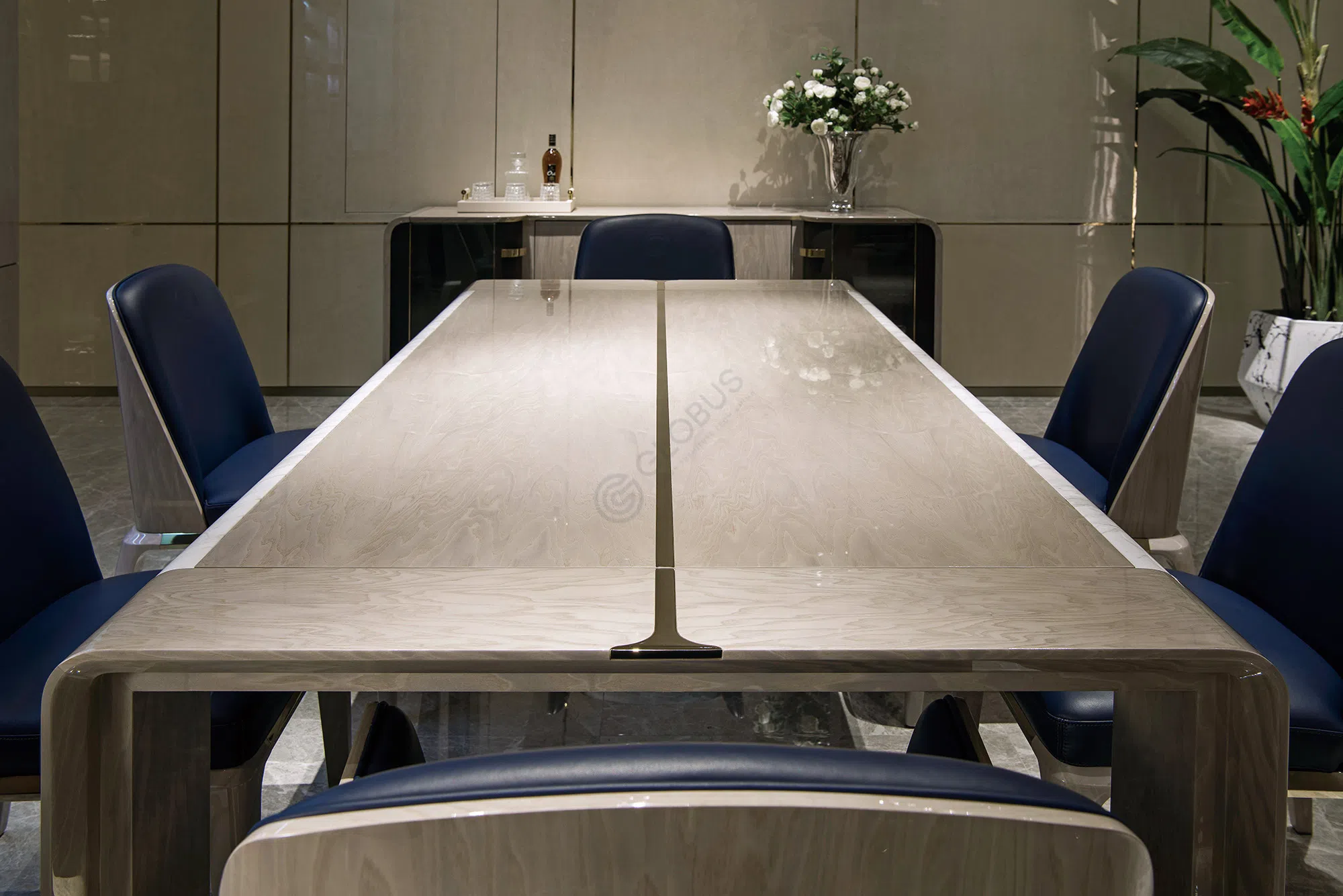 Обеденный стол Rodolfo