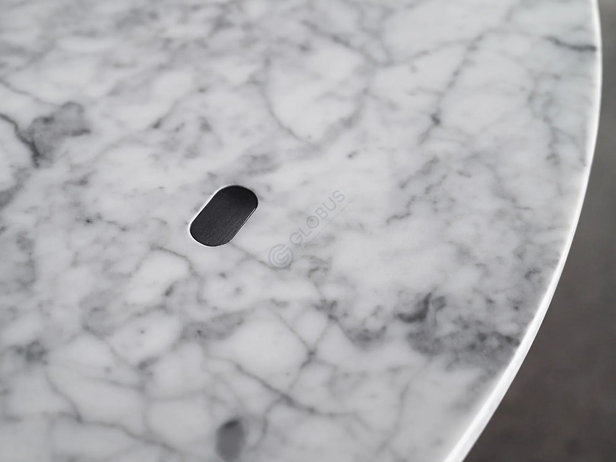 Угловой столик Abito