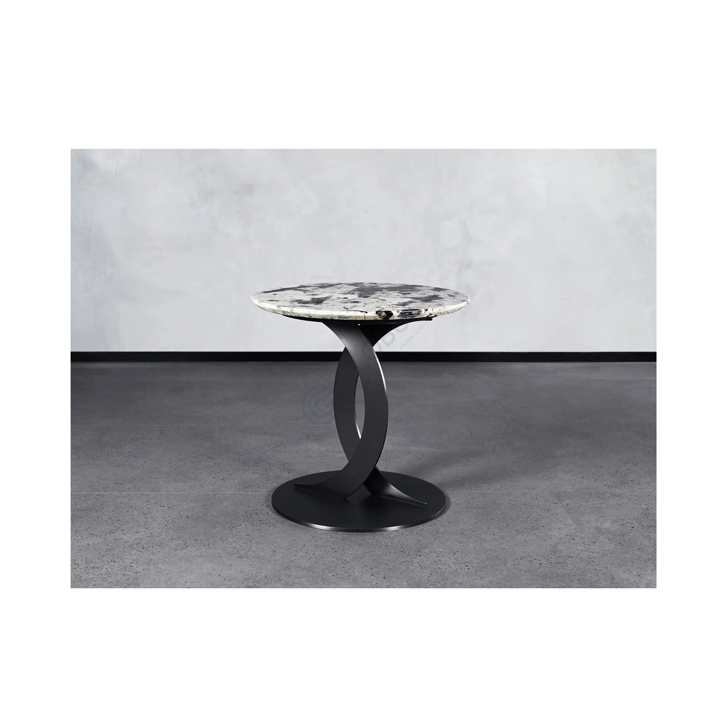 Угловой столик OPERA CONTEMPORARY Ludmilla