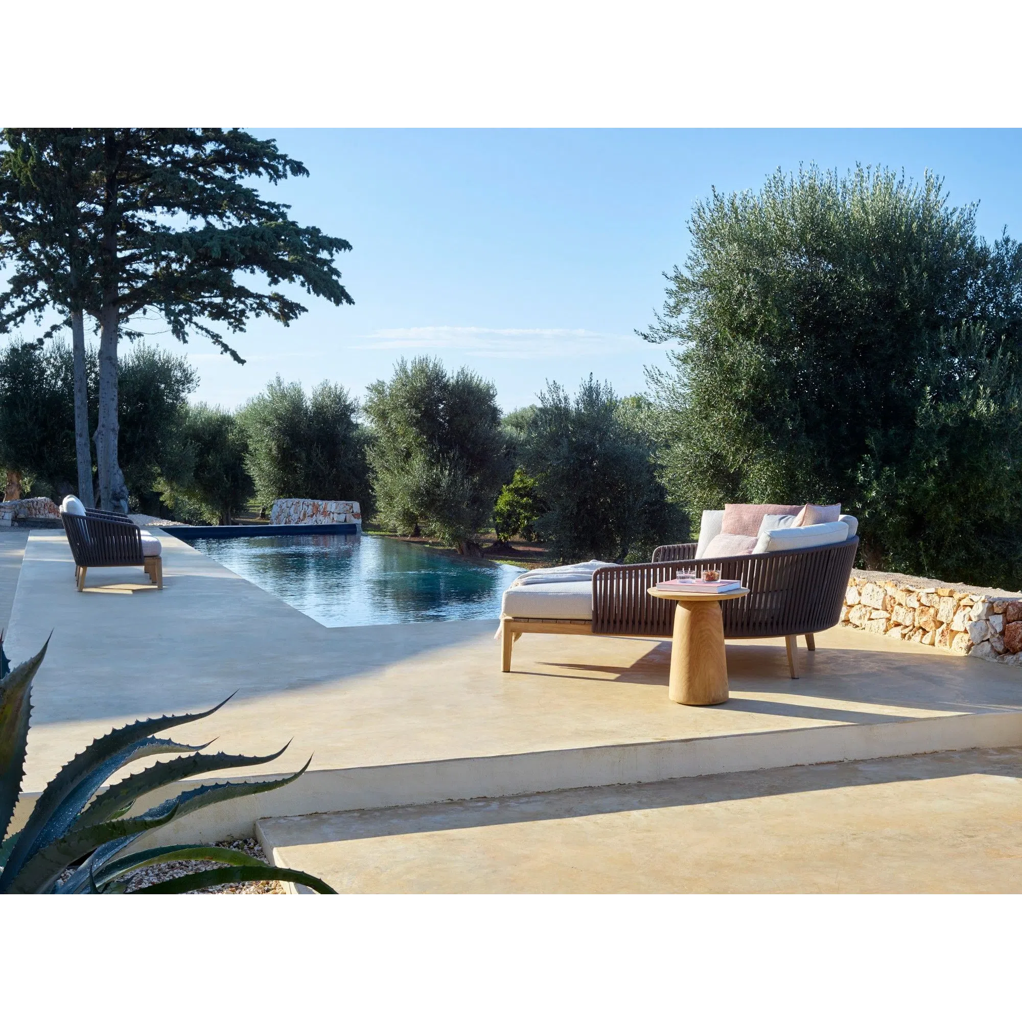 Уличный диван-кровать TRIBU Mood