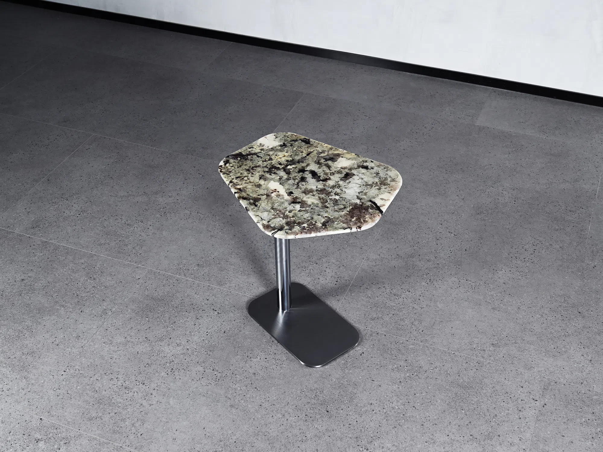 Угловой столик Nordeste