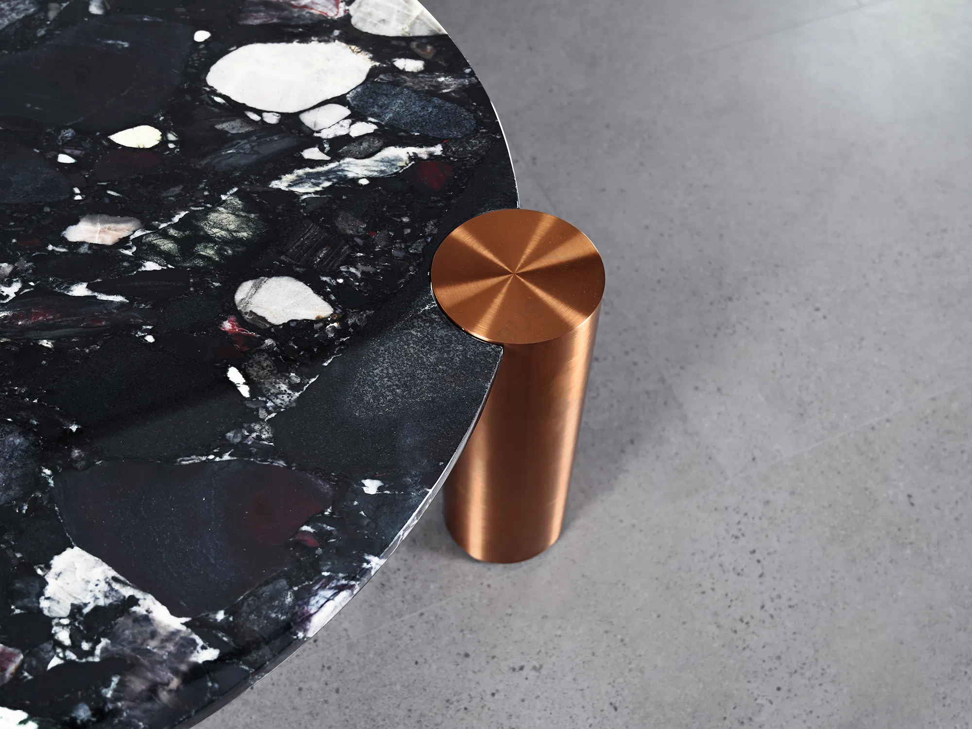 Журнальный столик Kralena