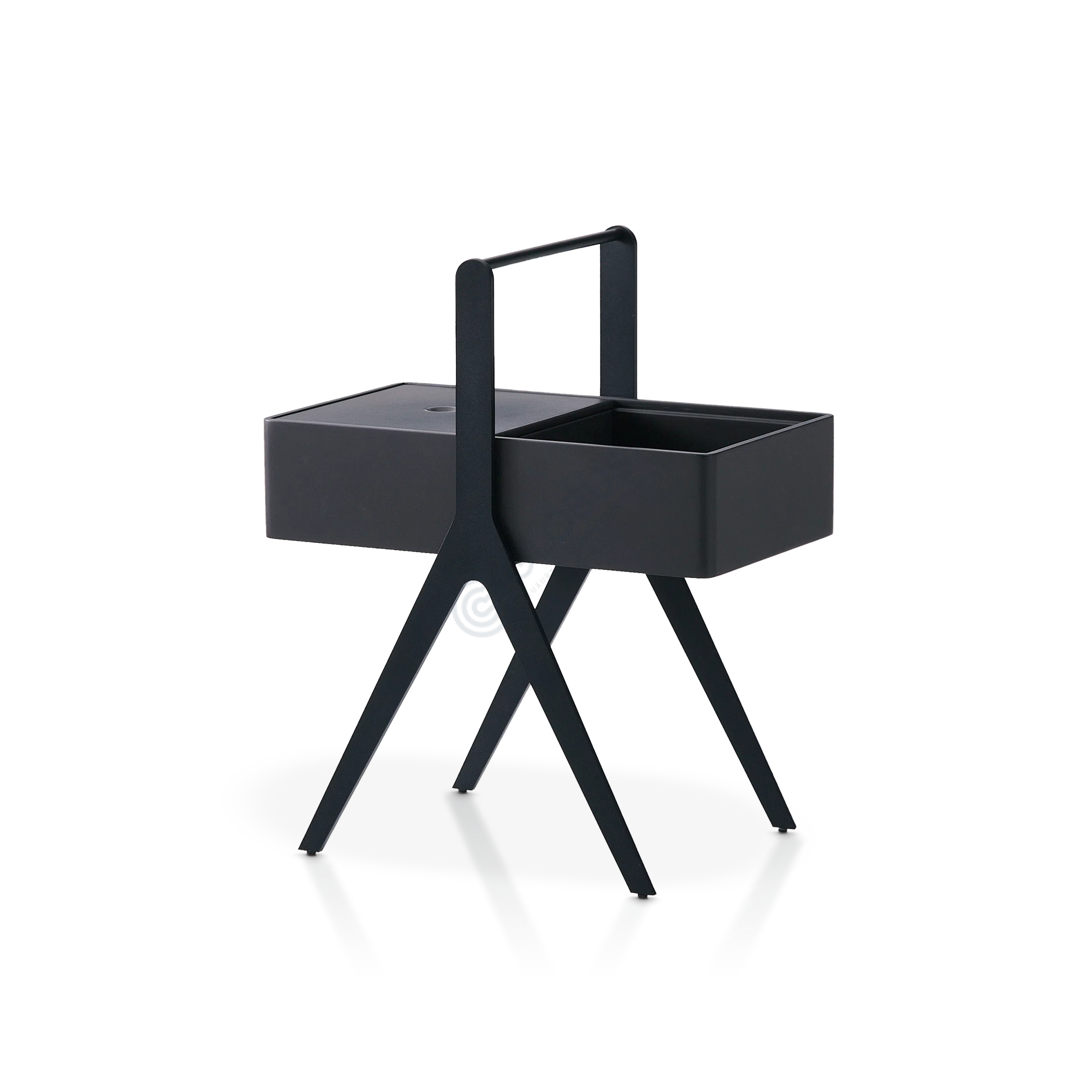 Угловой столик LIGNE ROSET Picnic