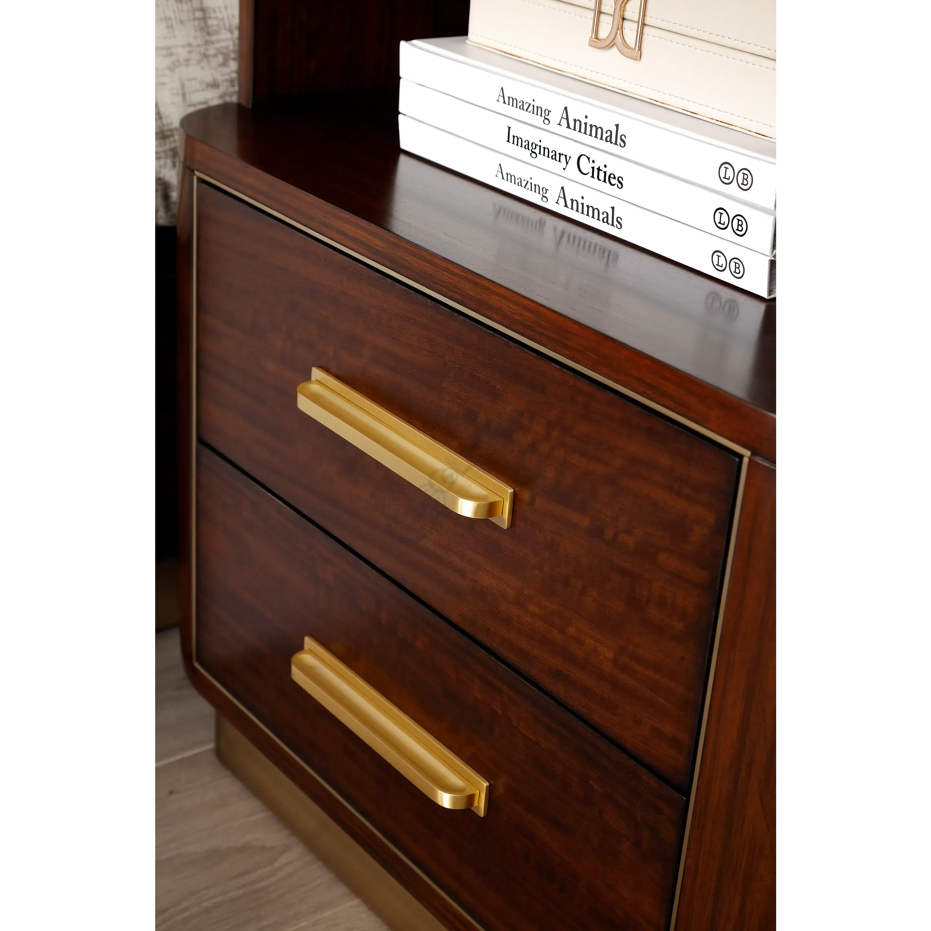 Прикроватная тумба CARACOLE Moderne