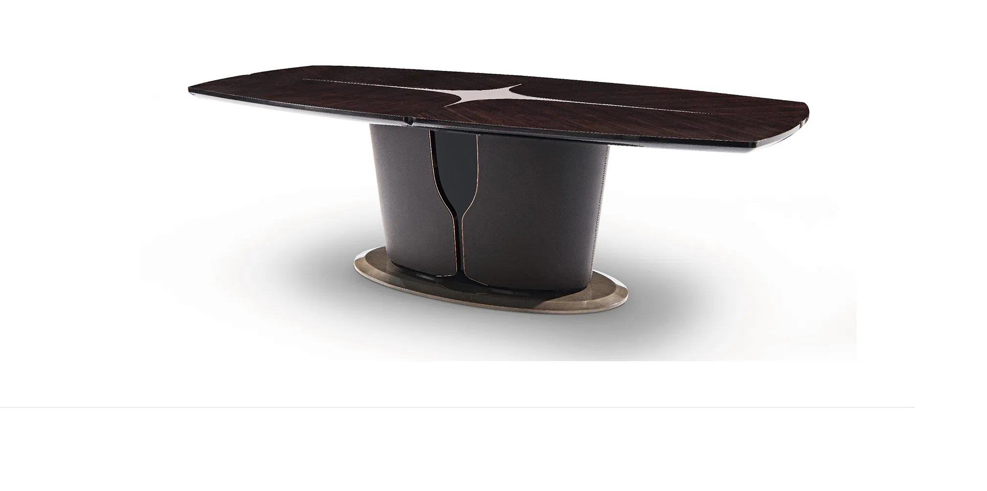 Обеденный стол Kallee