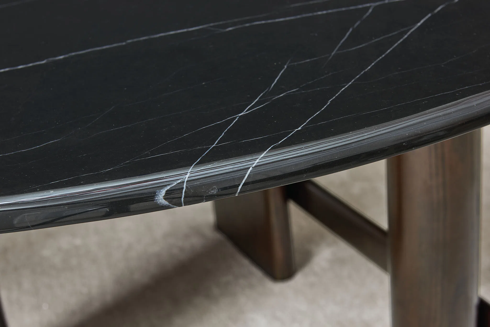 Обеденный стол CASSINA Sengu