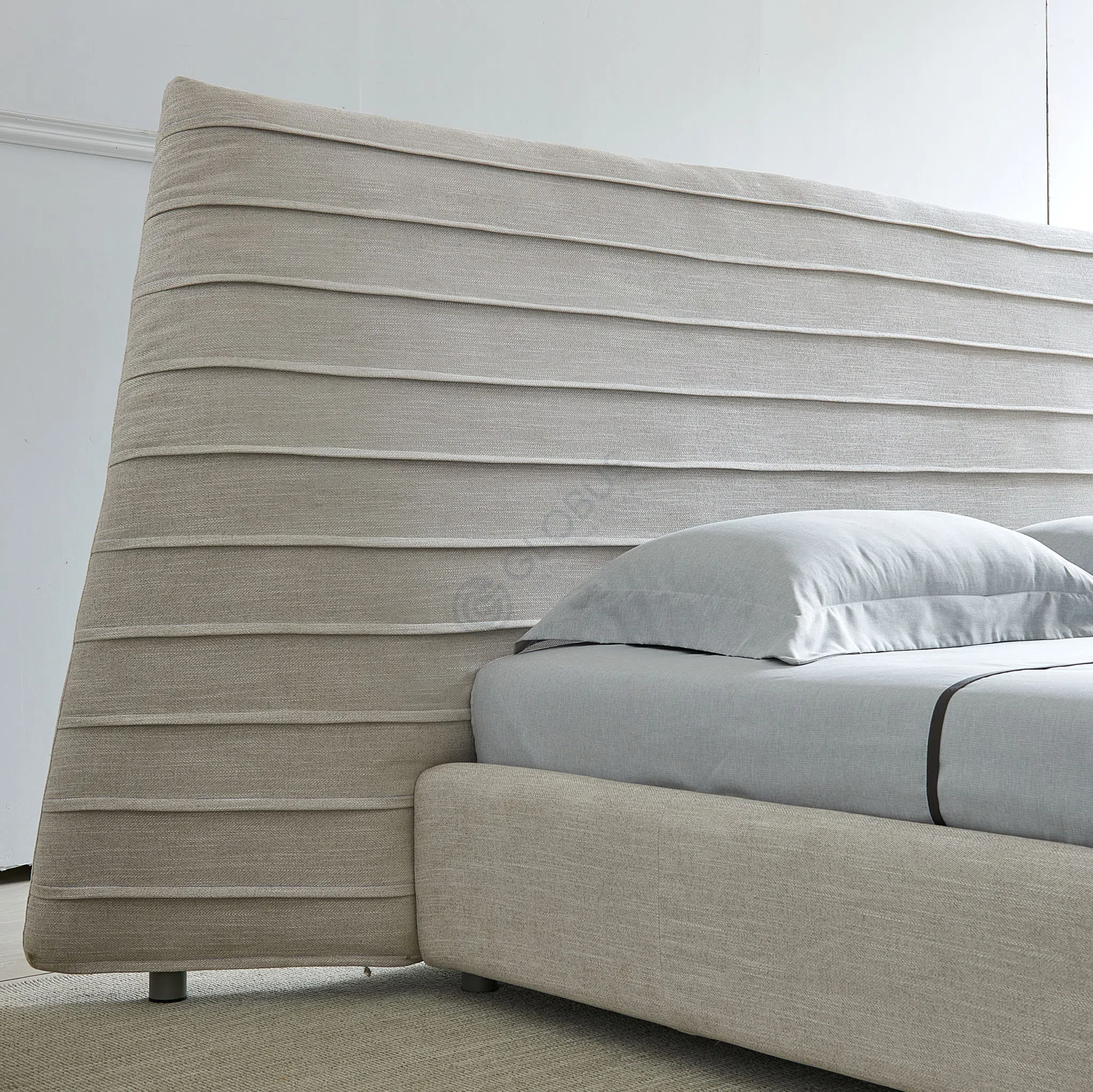 Кровать Tovella