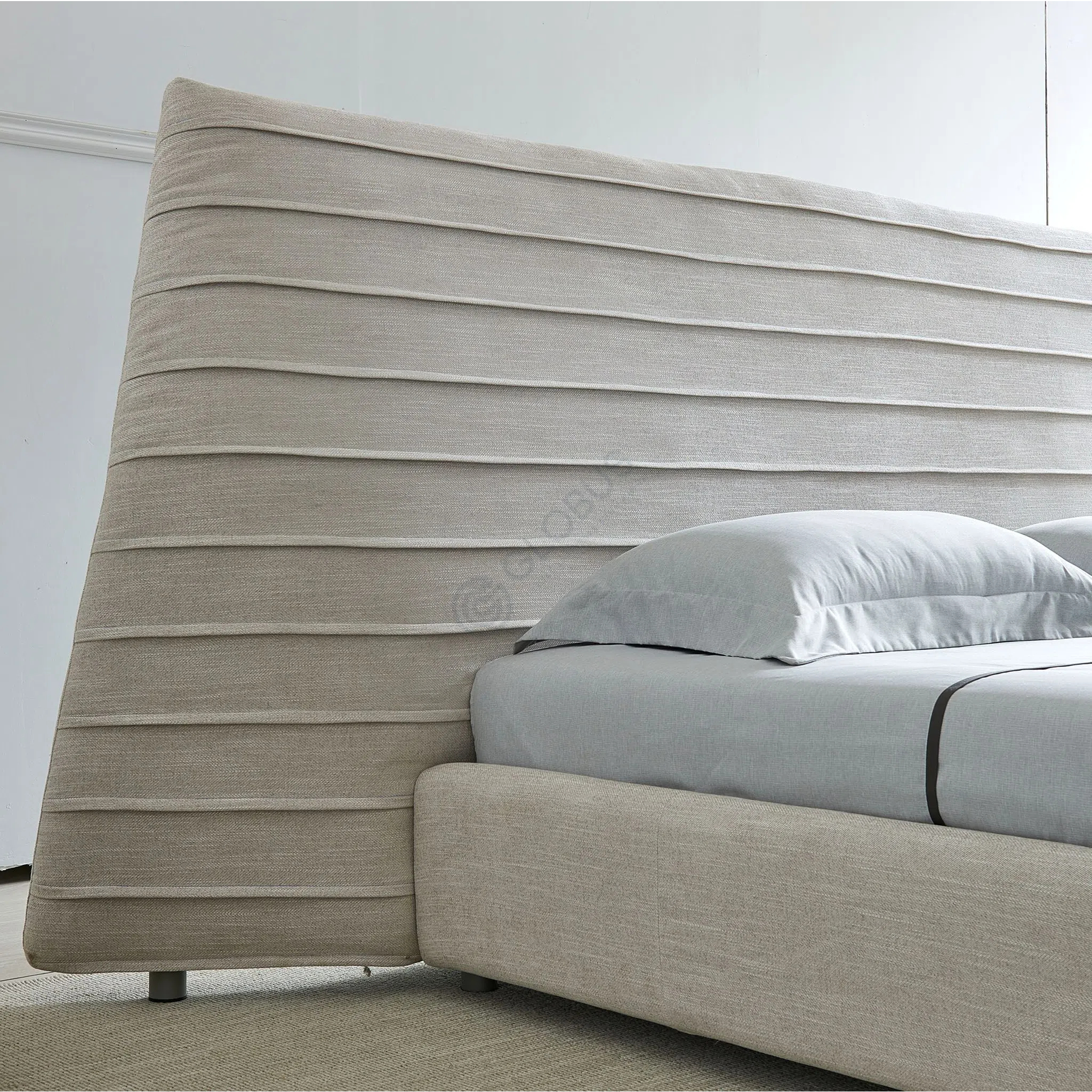 Кровать Tovella