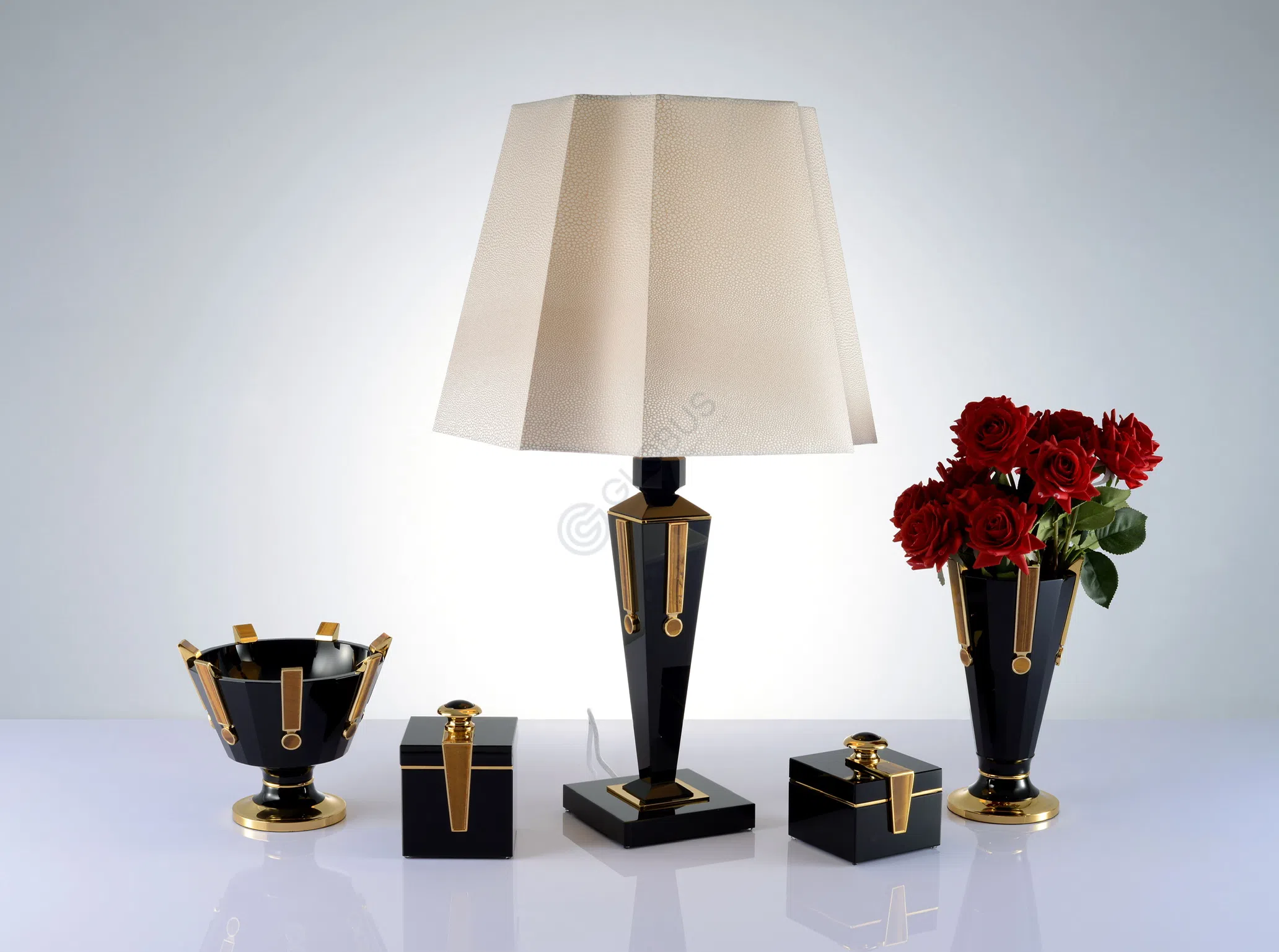 Настольная лампа Spero