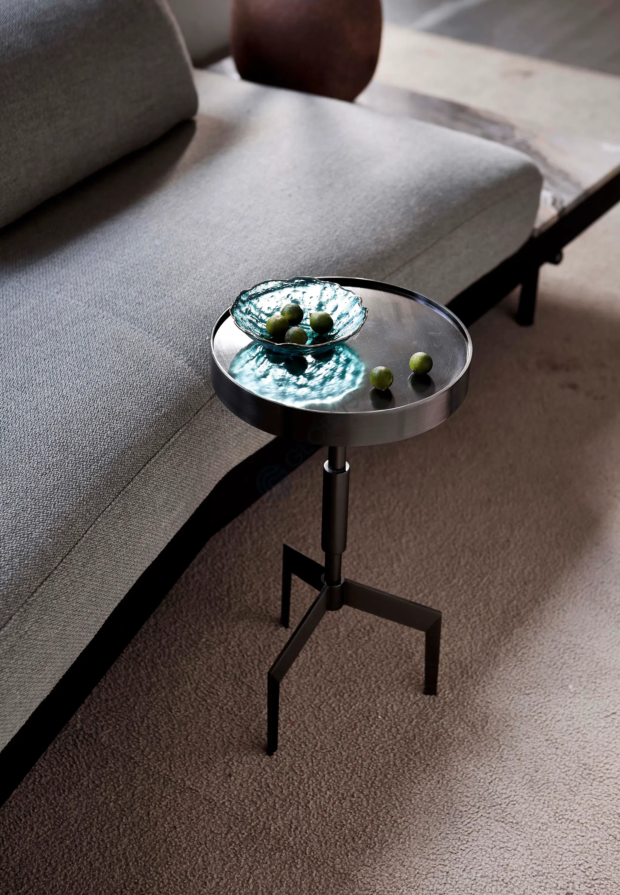 Угловой столик Patresa