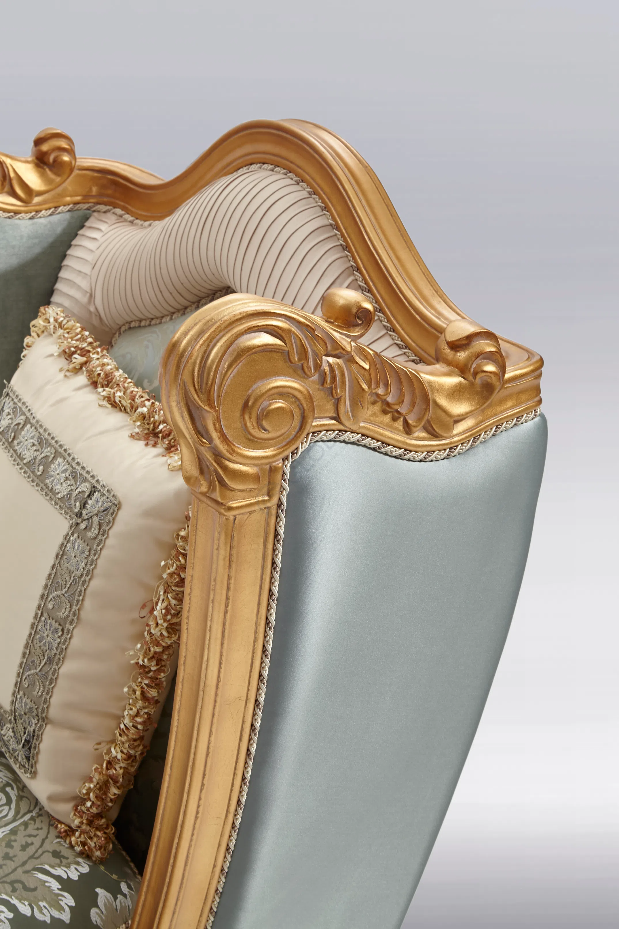 Кресло Suffragari