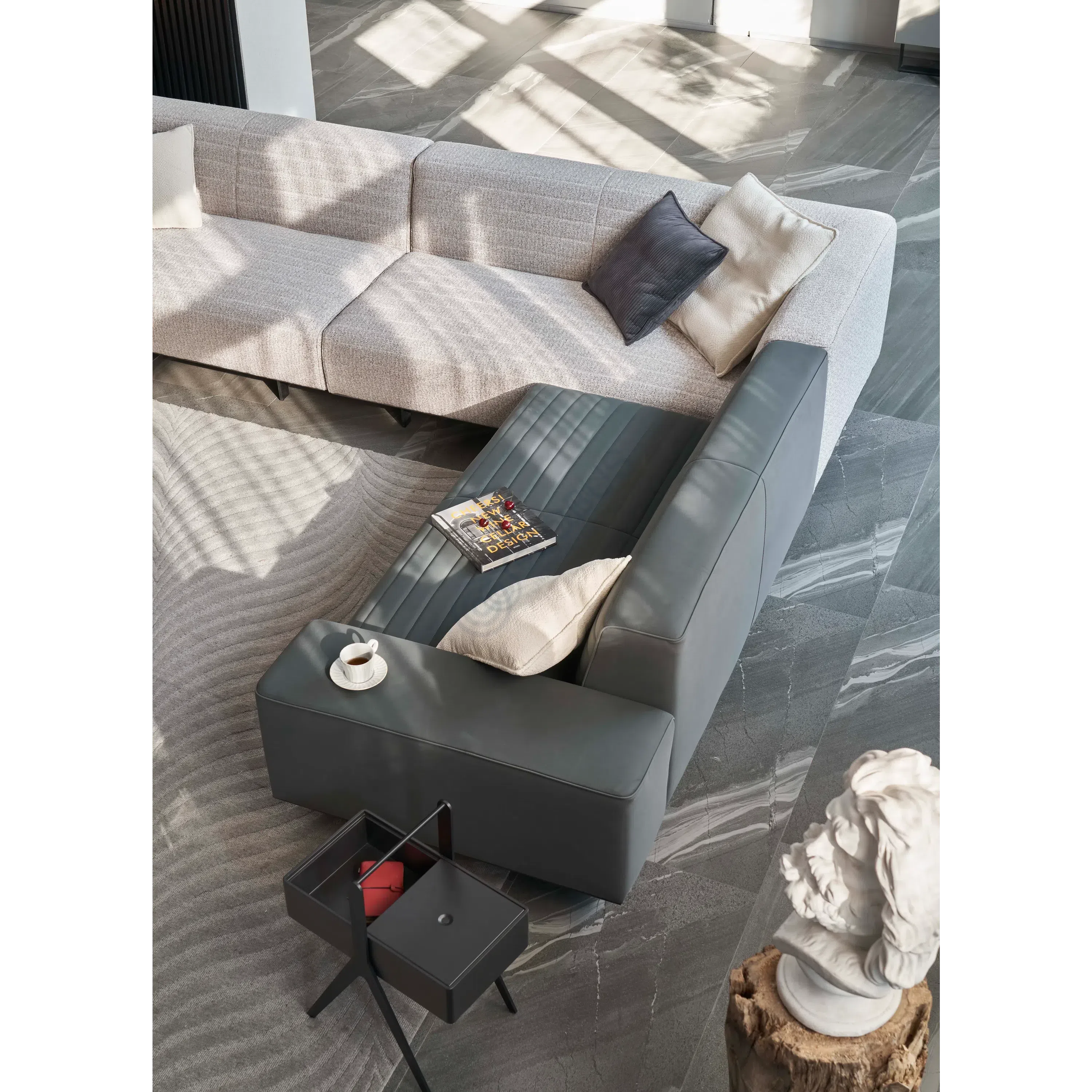 Угловой столик LIGNE ROSET Picnic