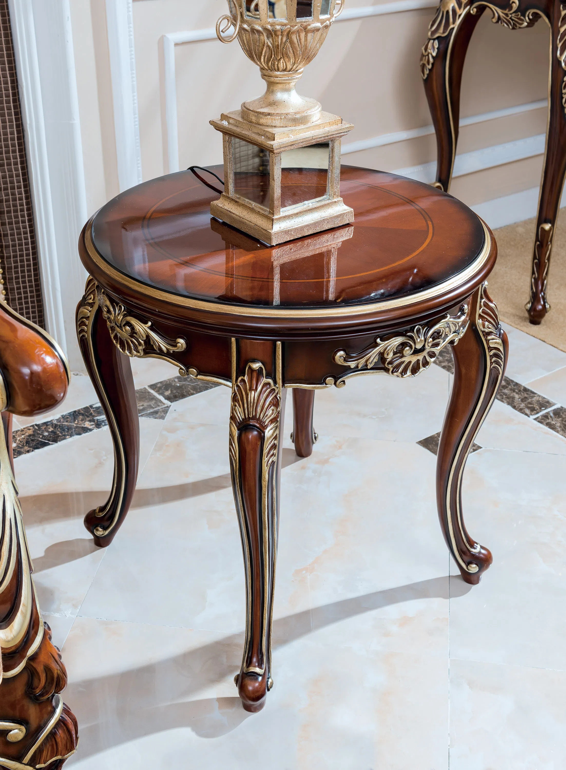 Угловой столик Nobile