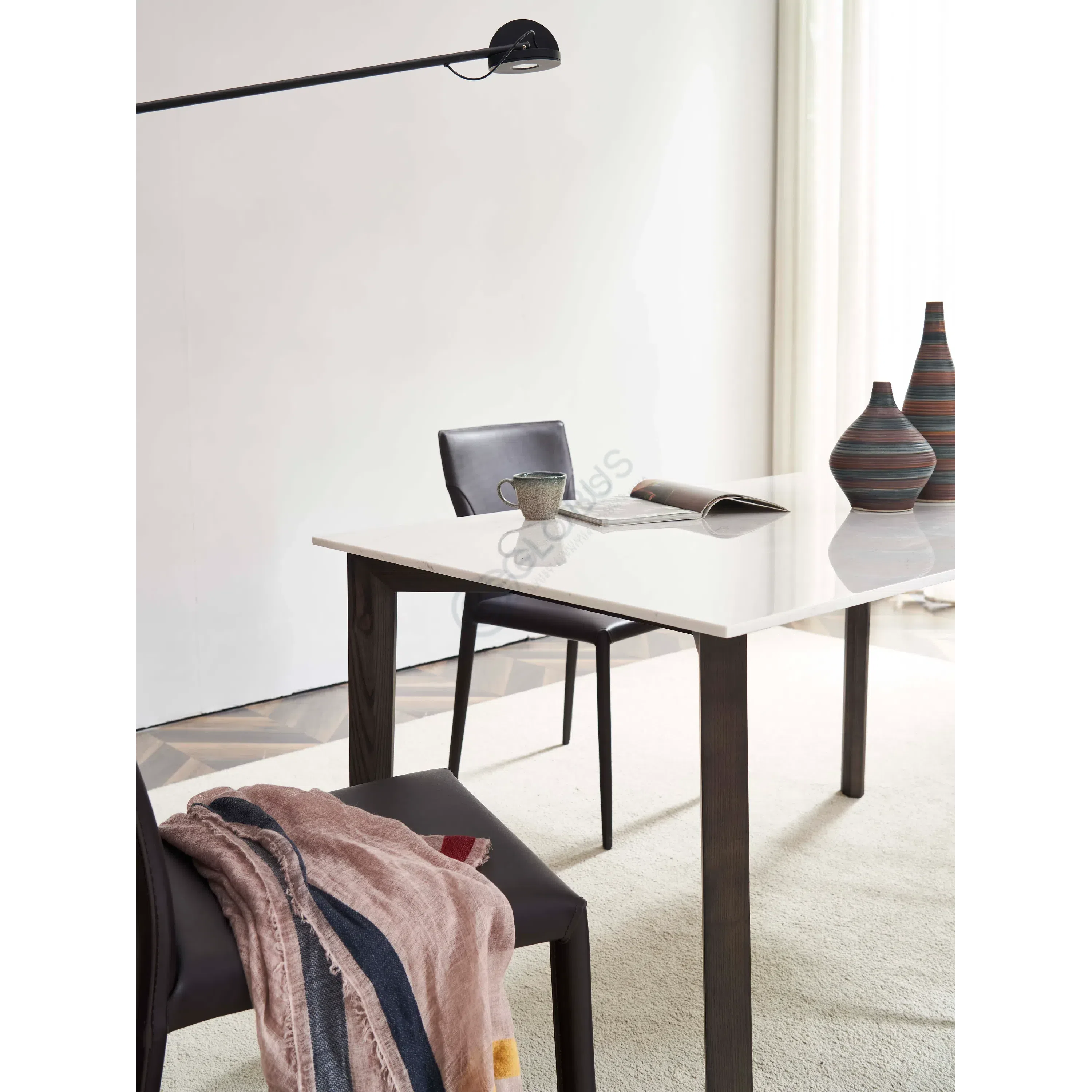 Обеденный стол Eugenio